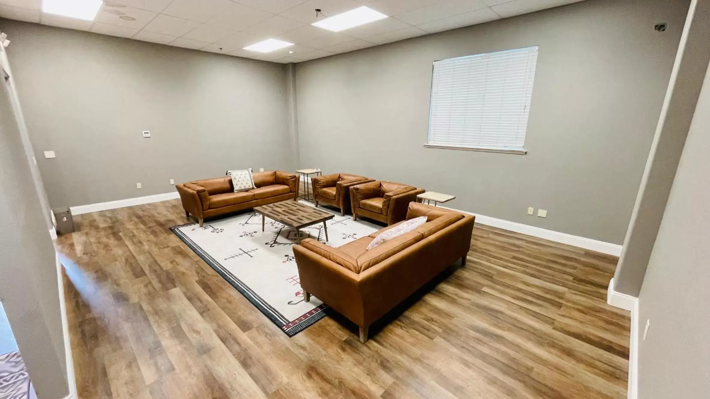 Game Room in Yosemite View Lodge Game Room in Yosemite View Lodge