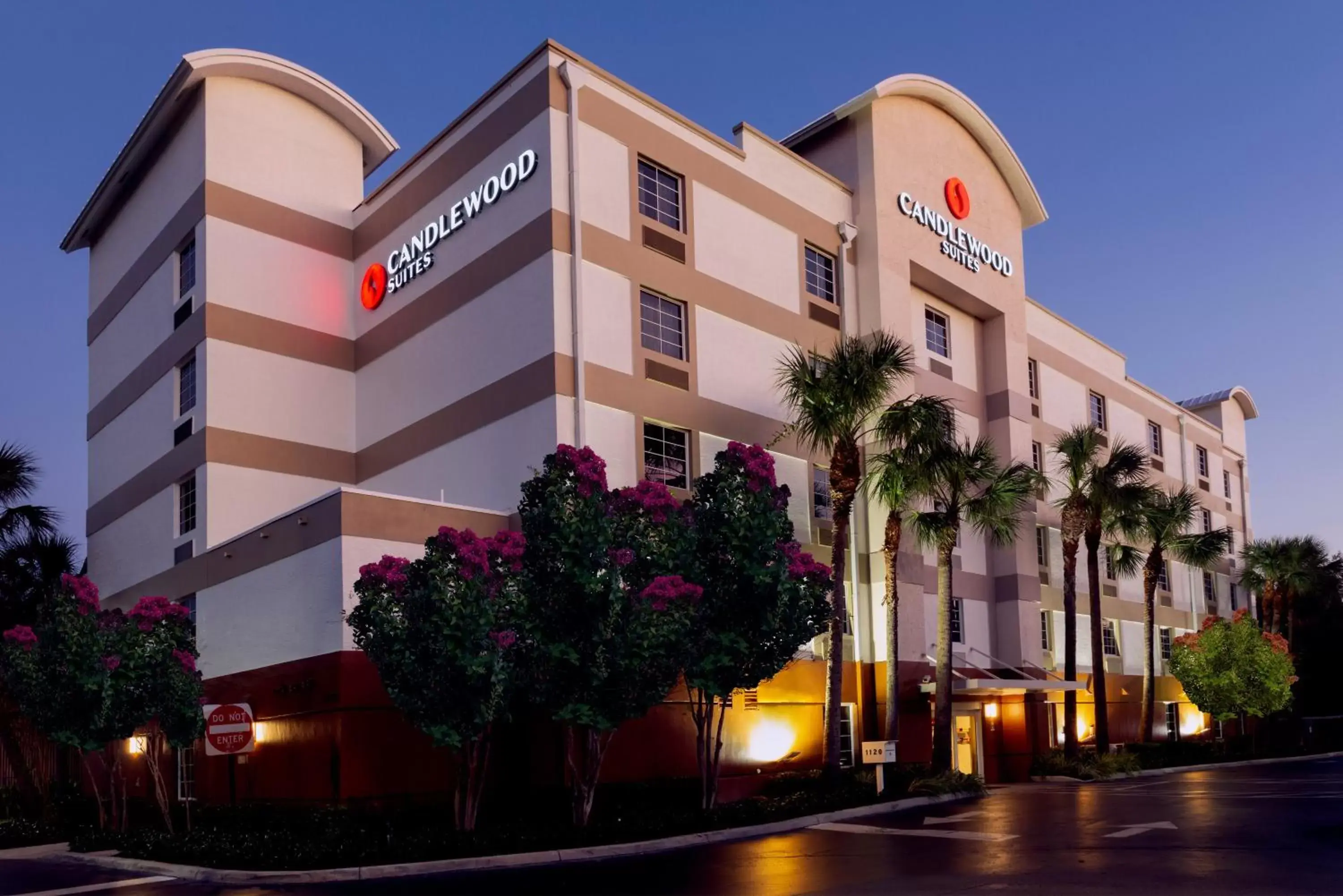 Property building in Candlewood Suites Fort Lauderdale Airport-Cruise, an IHG Hotel