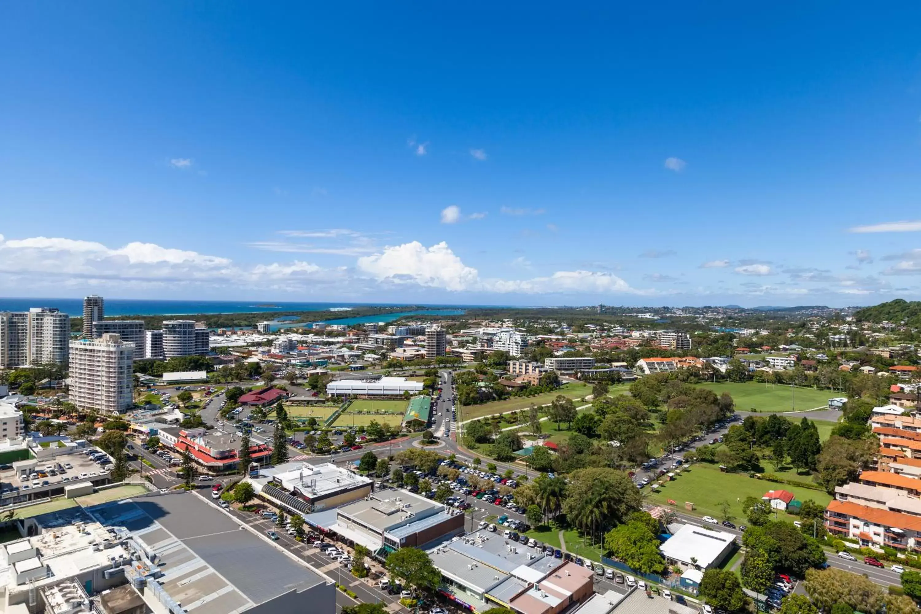 Bird's eye view, Bird's-eye View in Points North Apartments