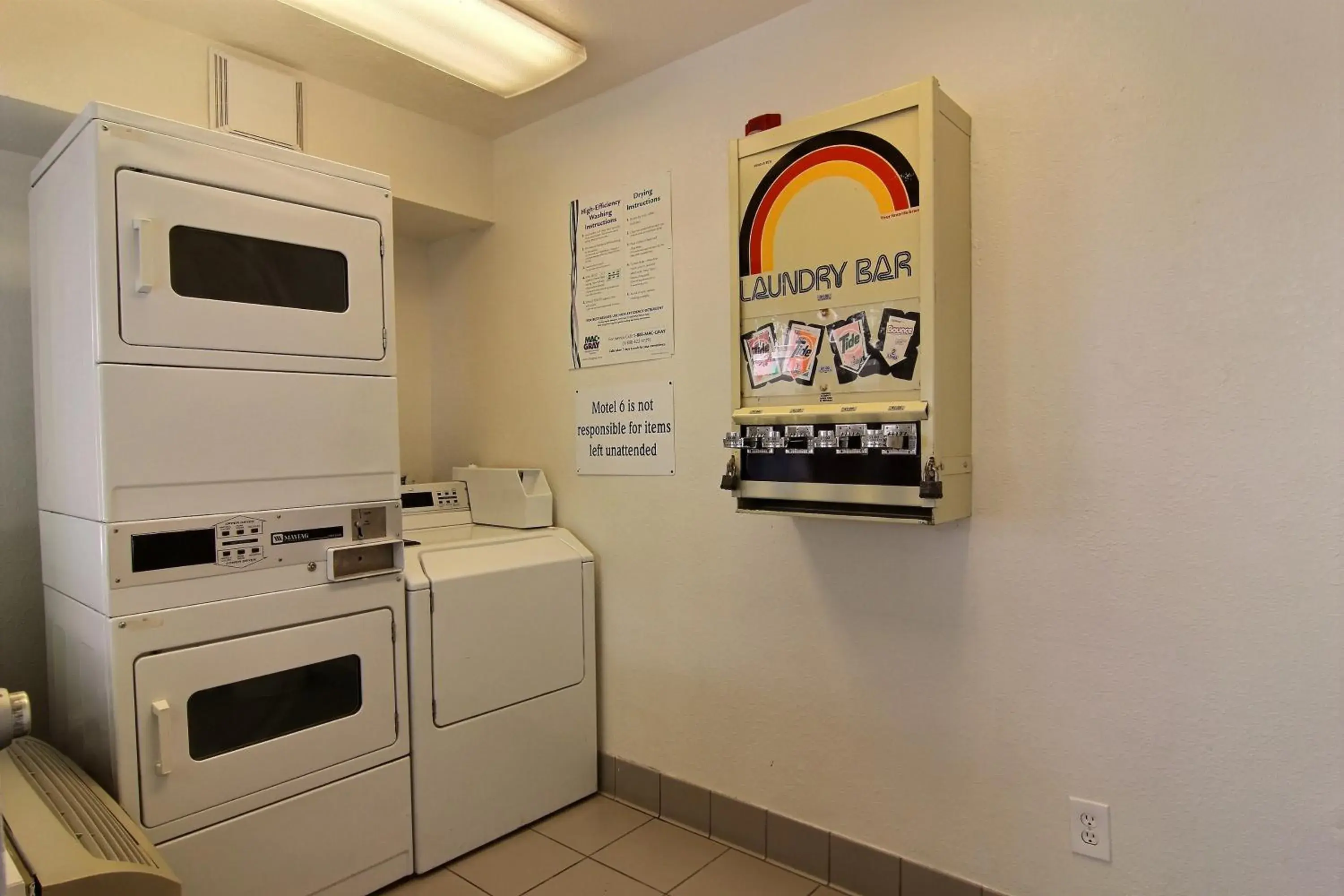 Area and facilities, Kitchen/Kitchenette in Motel 6-Albuquerque, NM - Coors Road
