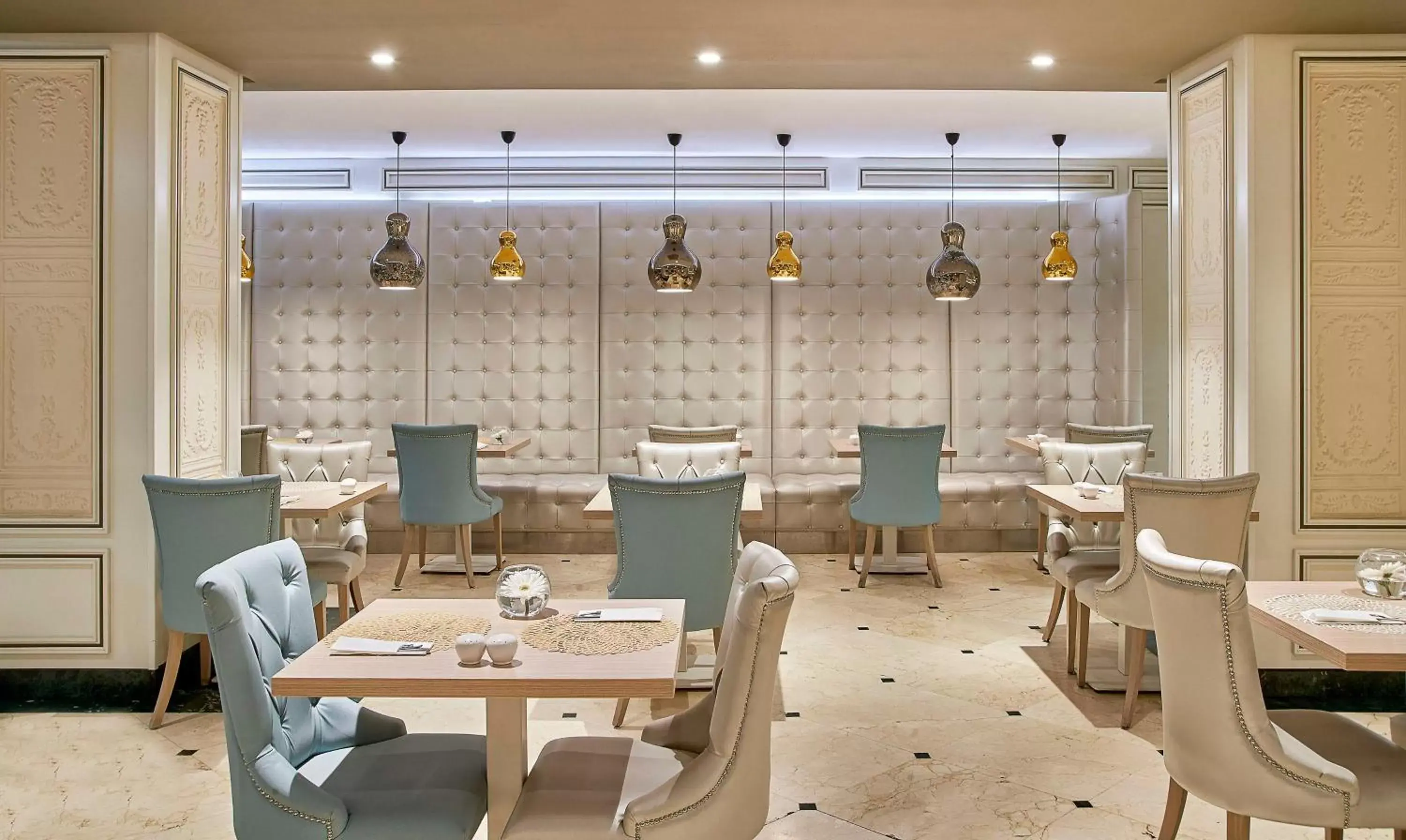 Restaurant/places to eat in NH Collection Madrid Abascal Restaurant/places to eat in NH Collection Madrid Abascal