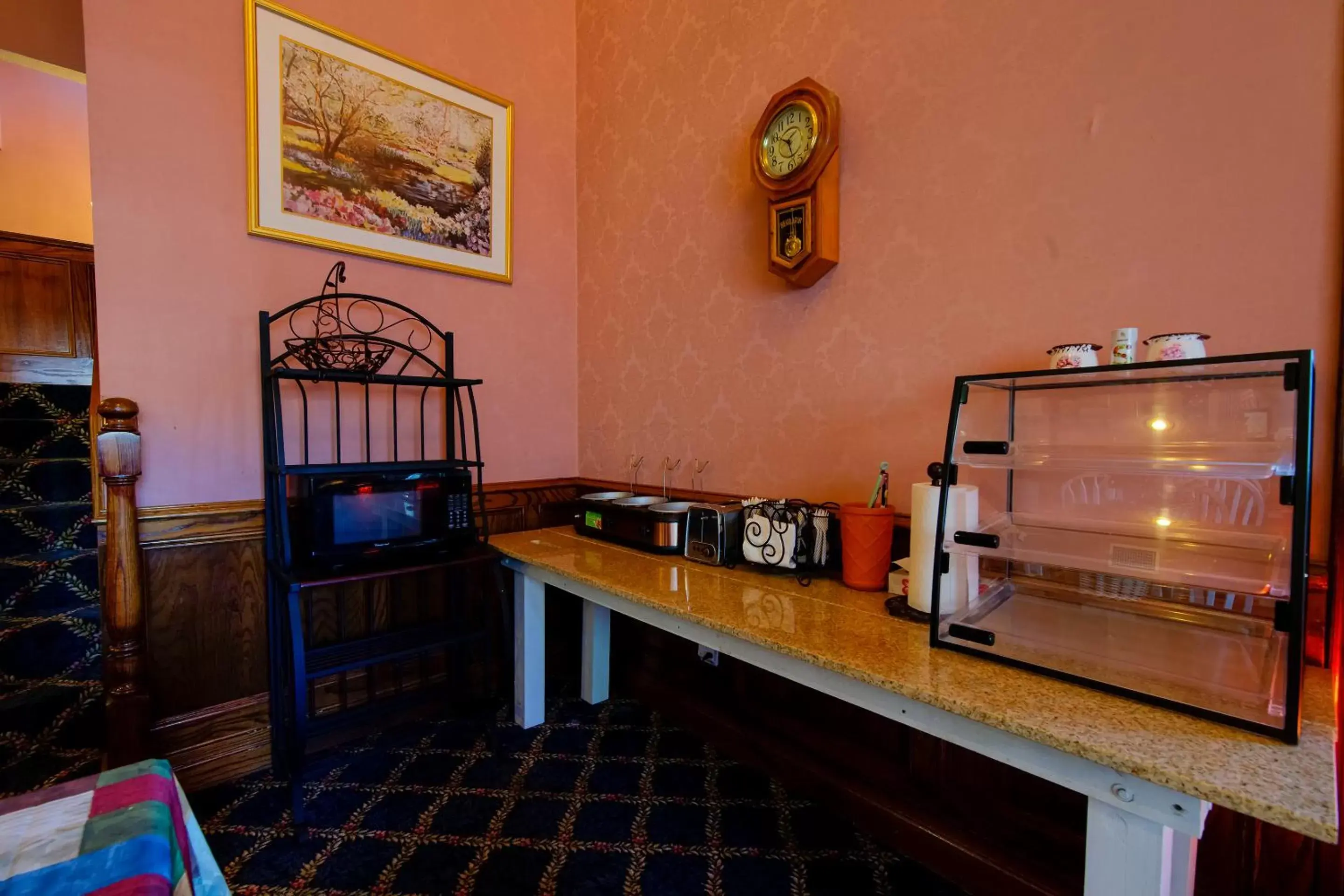 Coffee/tea facilities in Hotel O Eureka Springs - Christ of Ozark Area