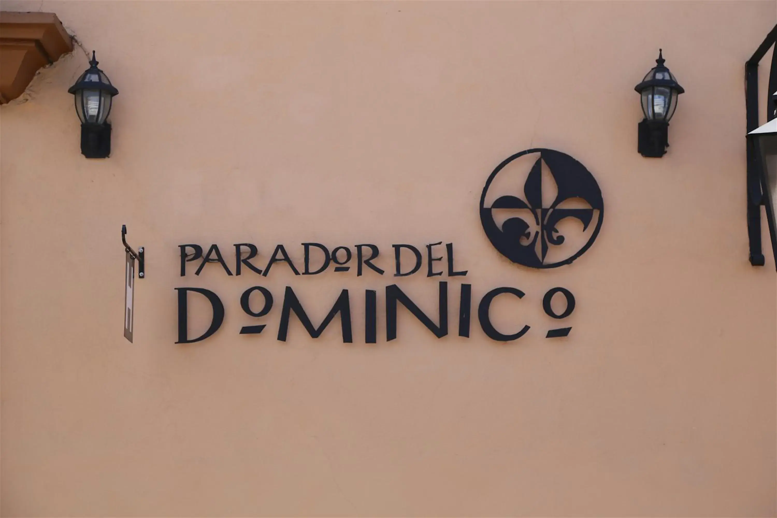 Property logo or sign in Parador del Dominico
