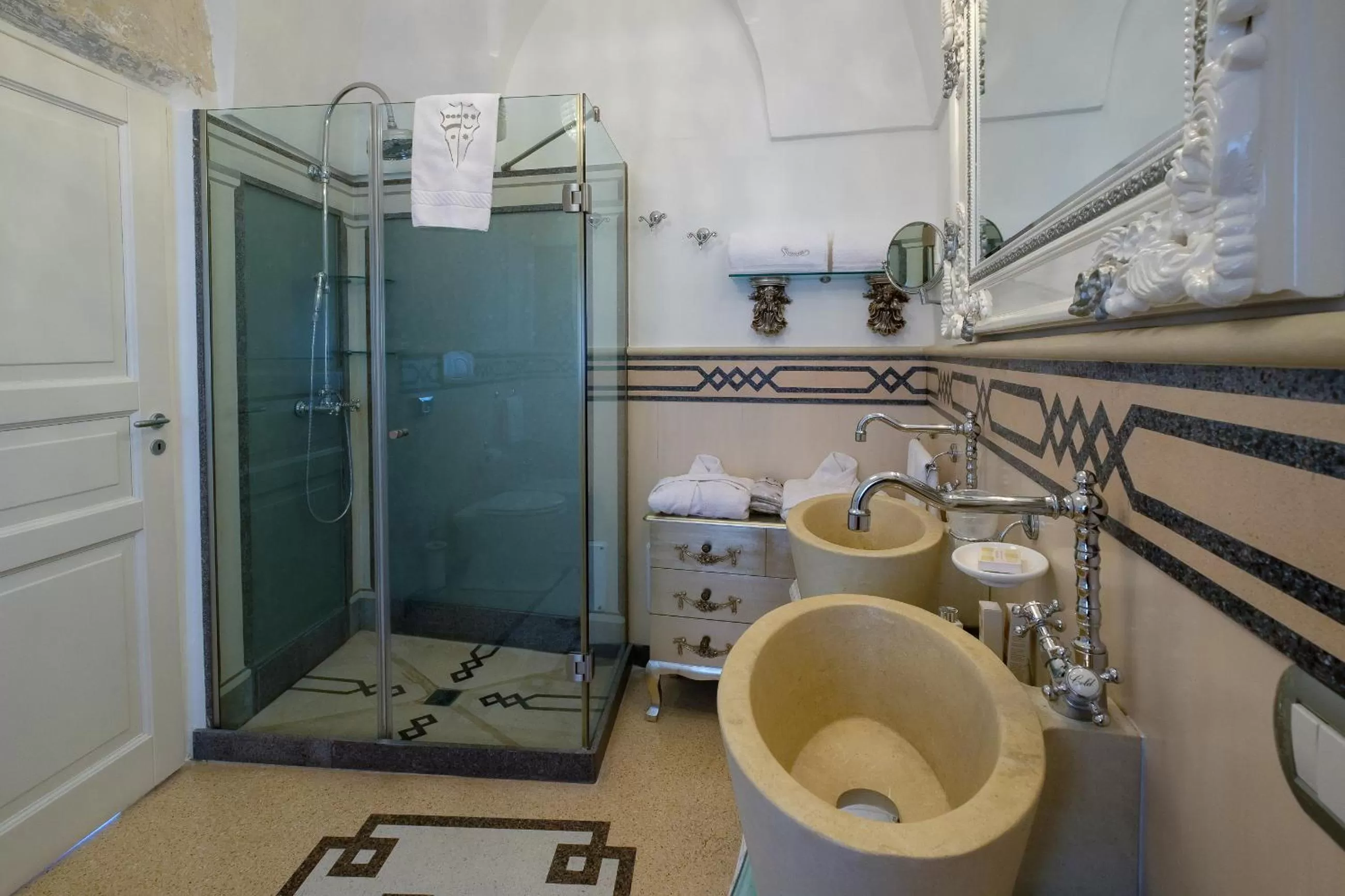 Bathroom in Palazzo Gallo Resort