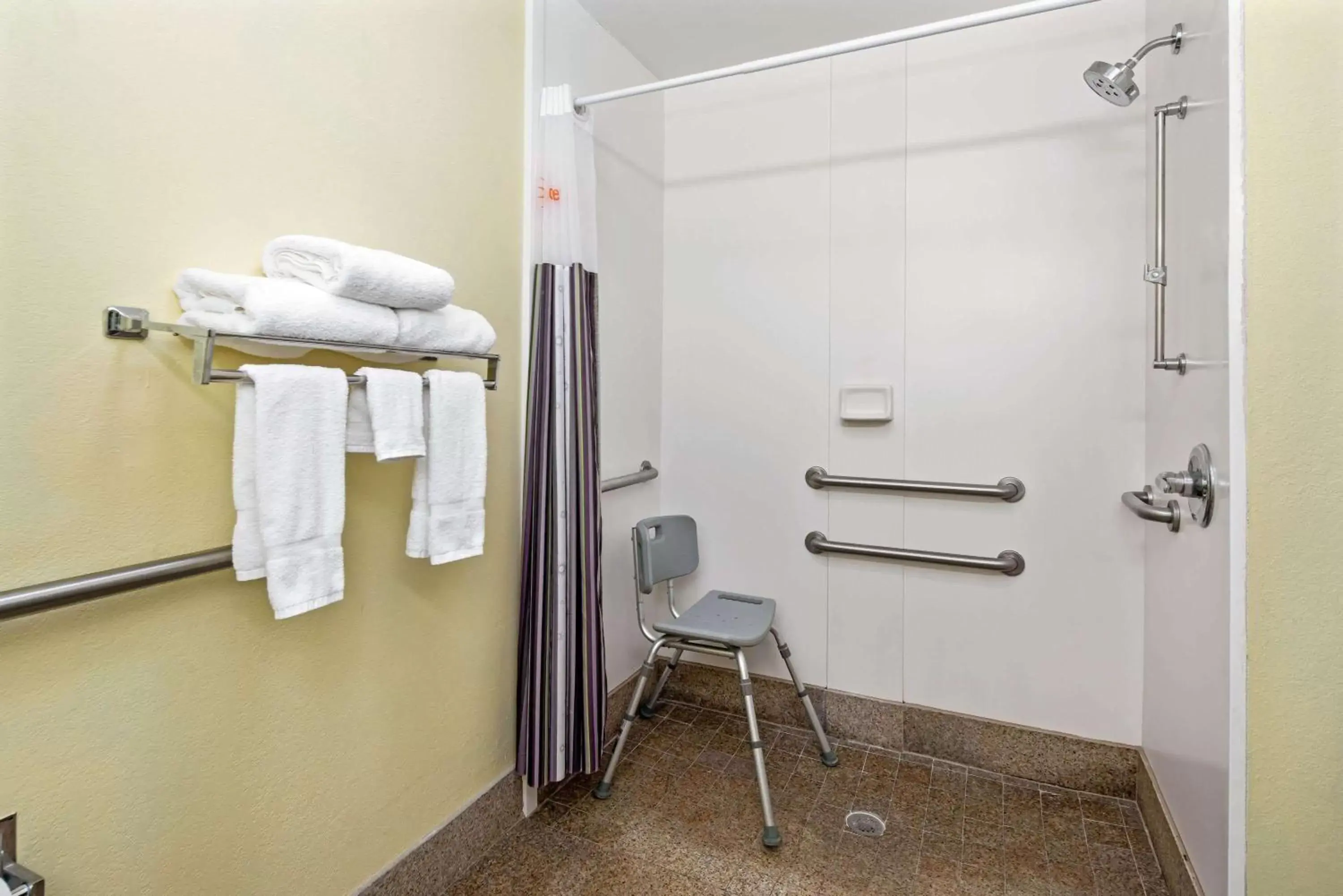 Shower, Bathroom in La Quinta by Wyndham Atlanta South - Newnan