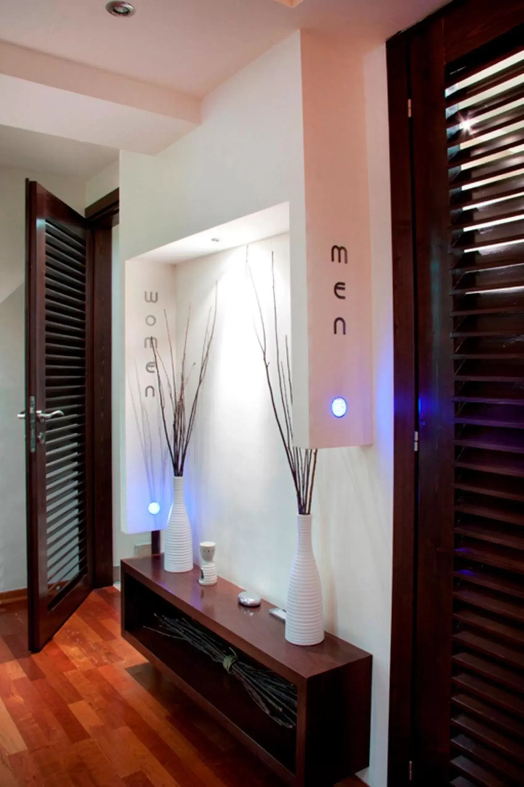Spa and wellness centre/facilities, TV/Entertainment Center in Capsis Hotel Thessaloniki