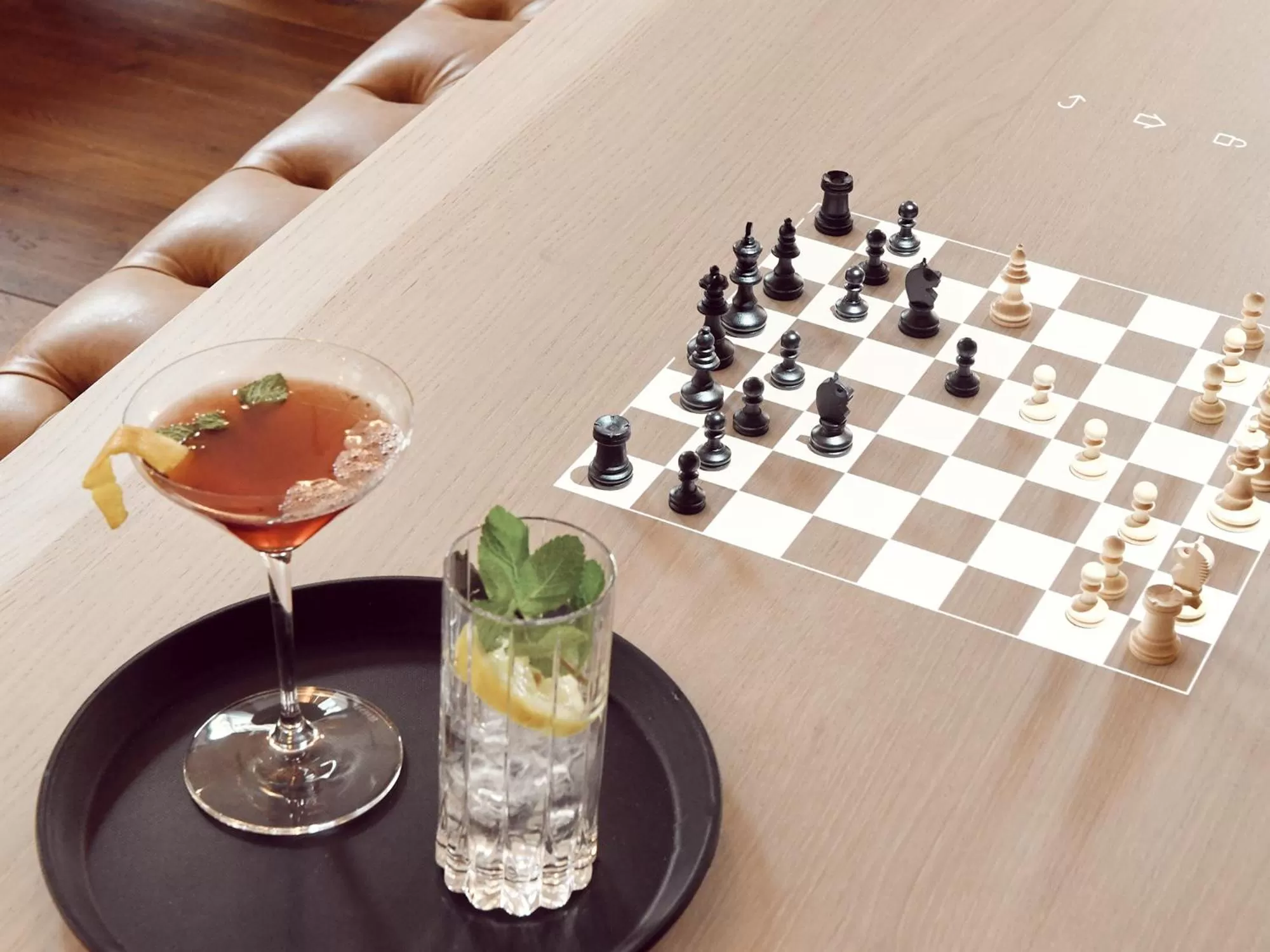 Restaurant/places to eat in Opera Hotel Zürich