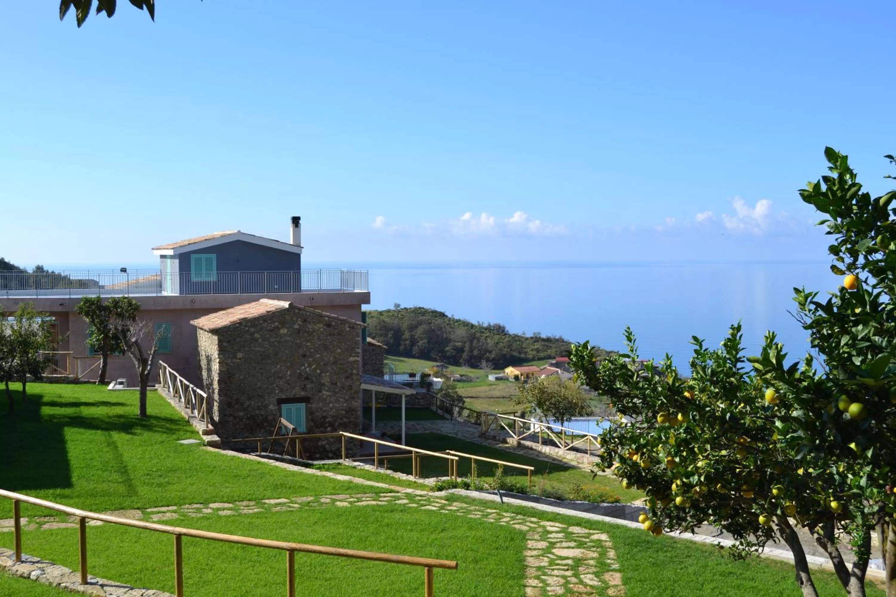 Garden view in Borgo Rosso di Sera - Resort Country Chic