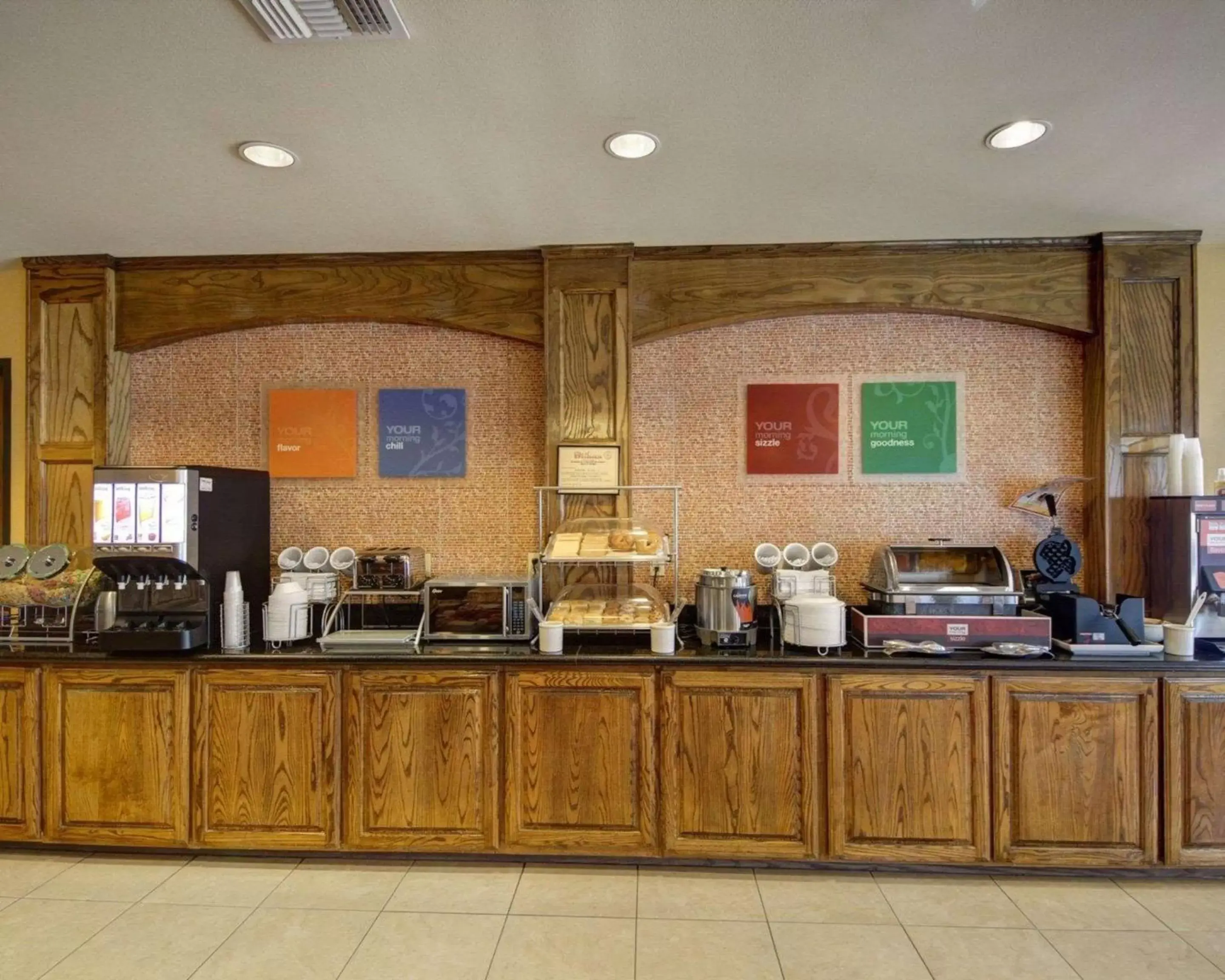Restaurant/Places to Eat in Comfort Inn & Suites Donna near I-2