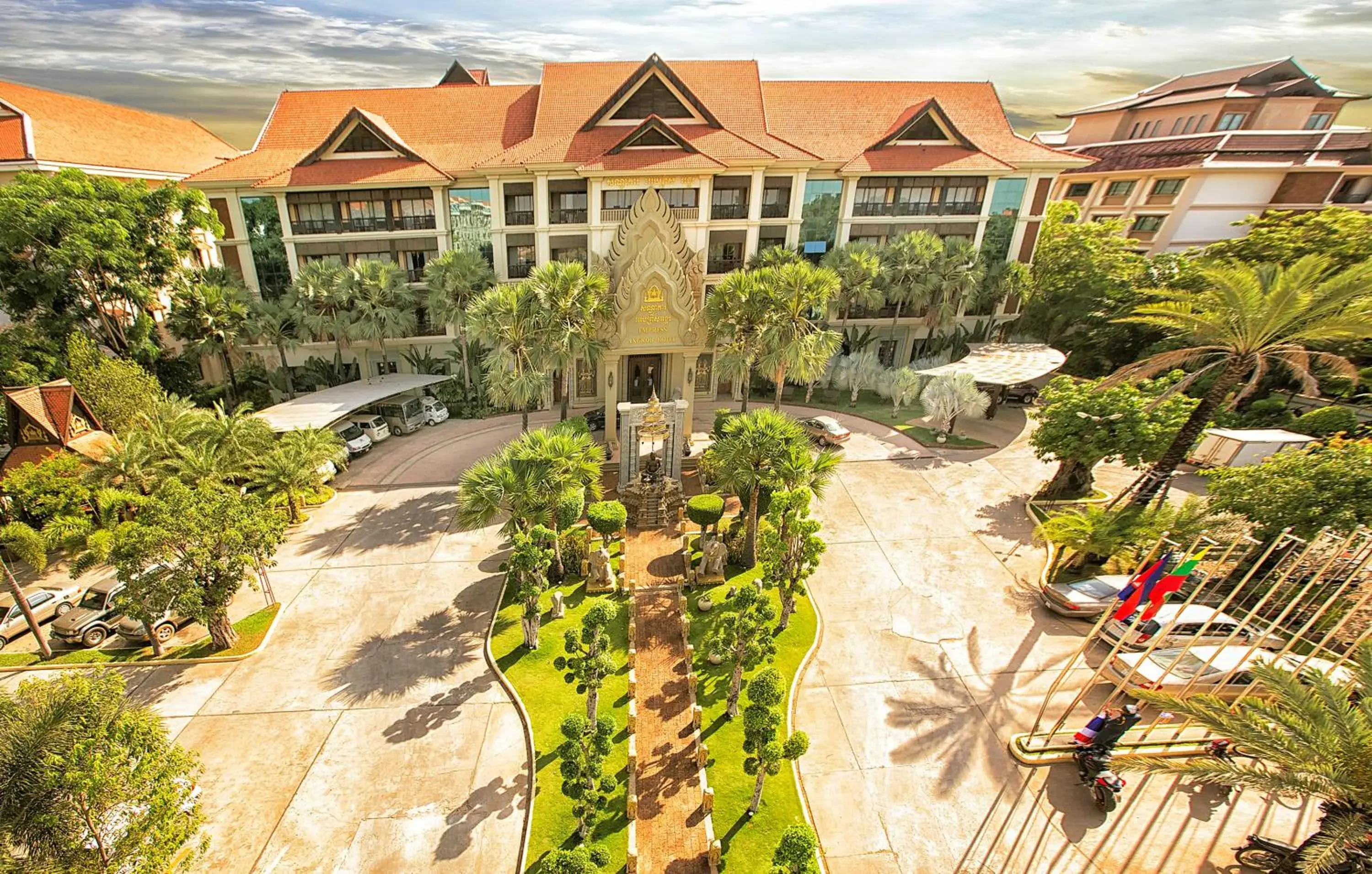 Property building, Bird's-eye View in Empress Residence Resort and Spa