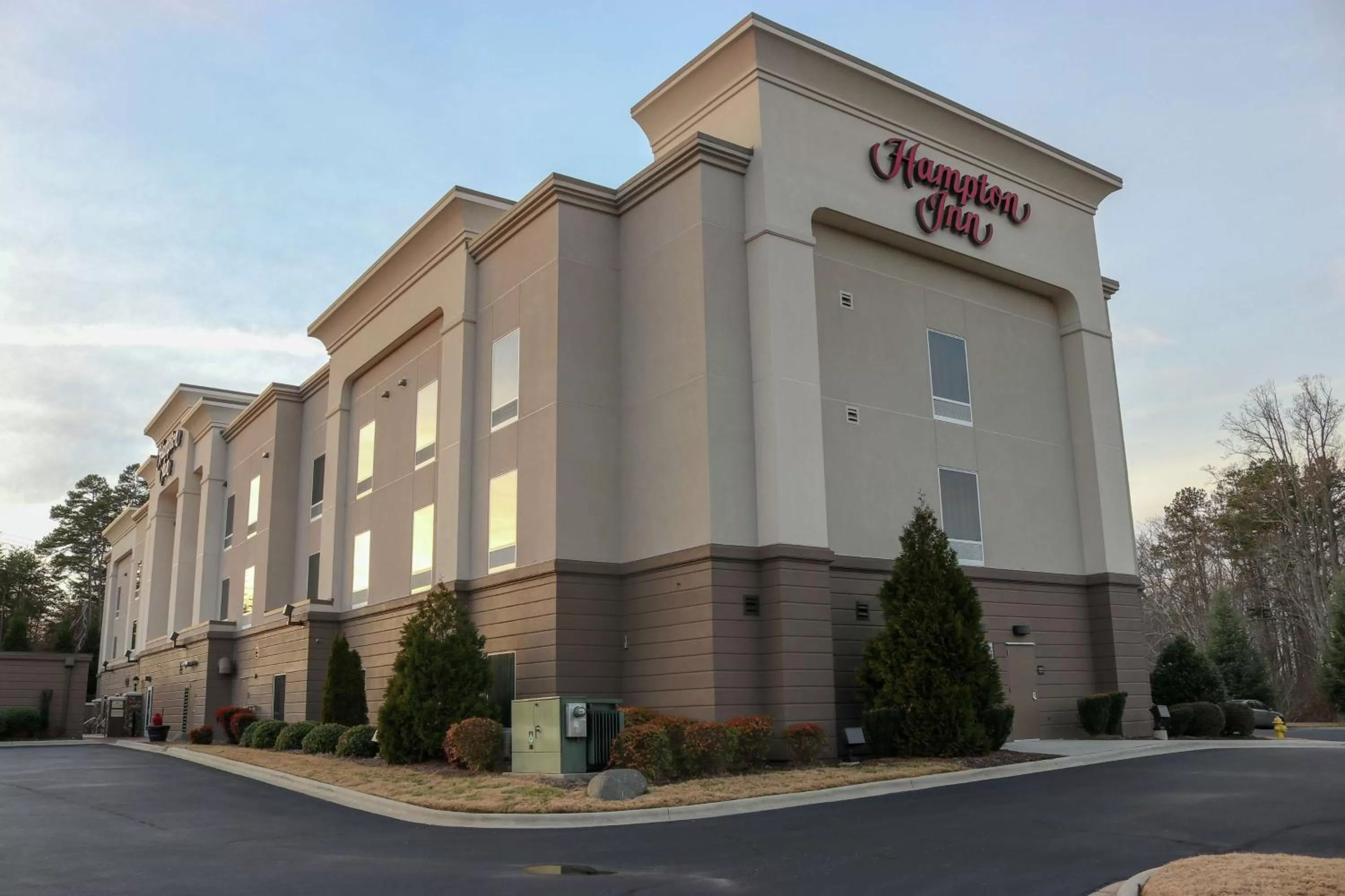 Property building in Hampton Inn Lincolnton