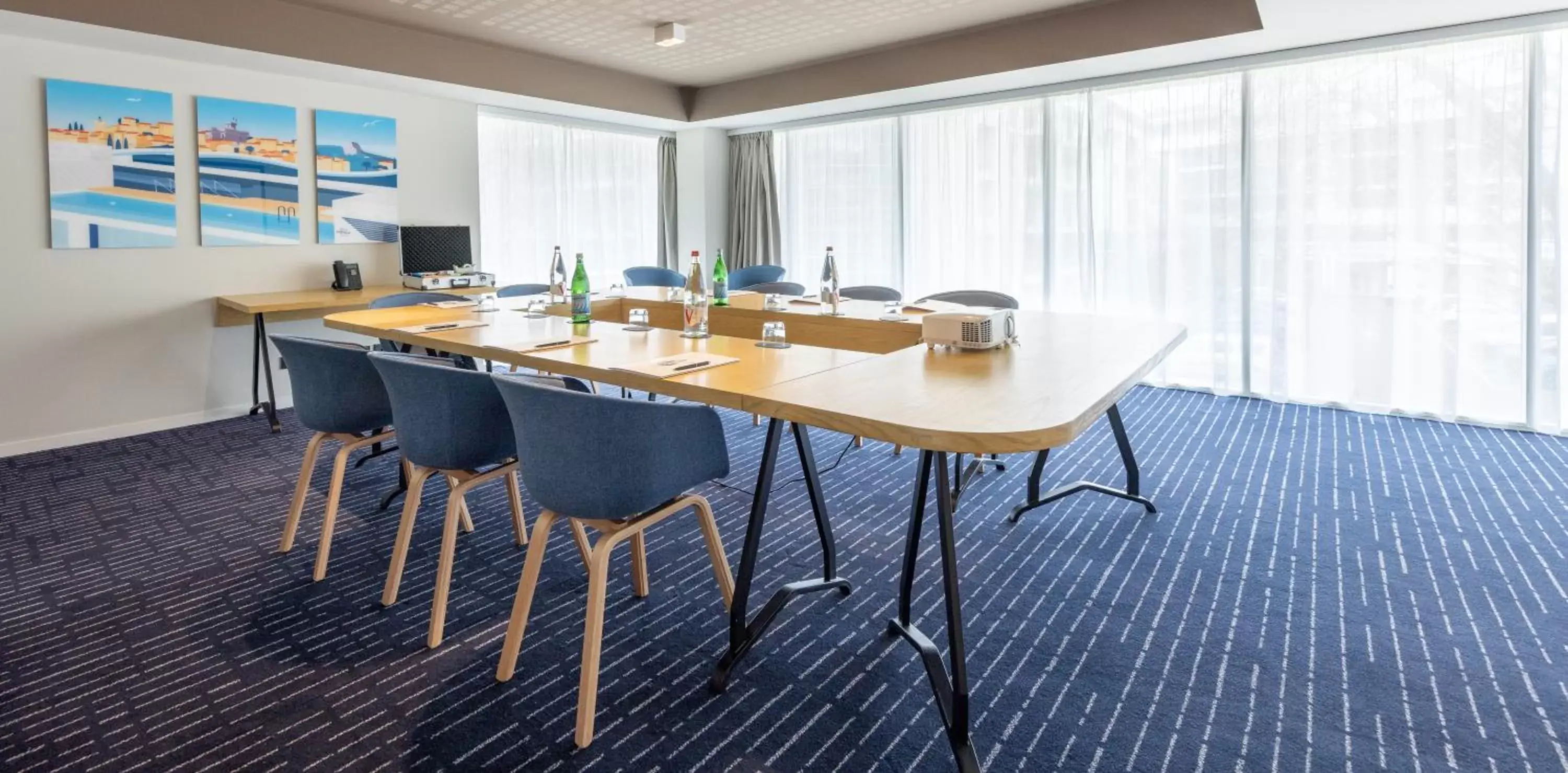Business facilities in Hotel Indigo Cagnes-sur-Mer, an IHG Hotel