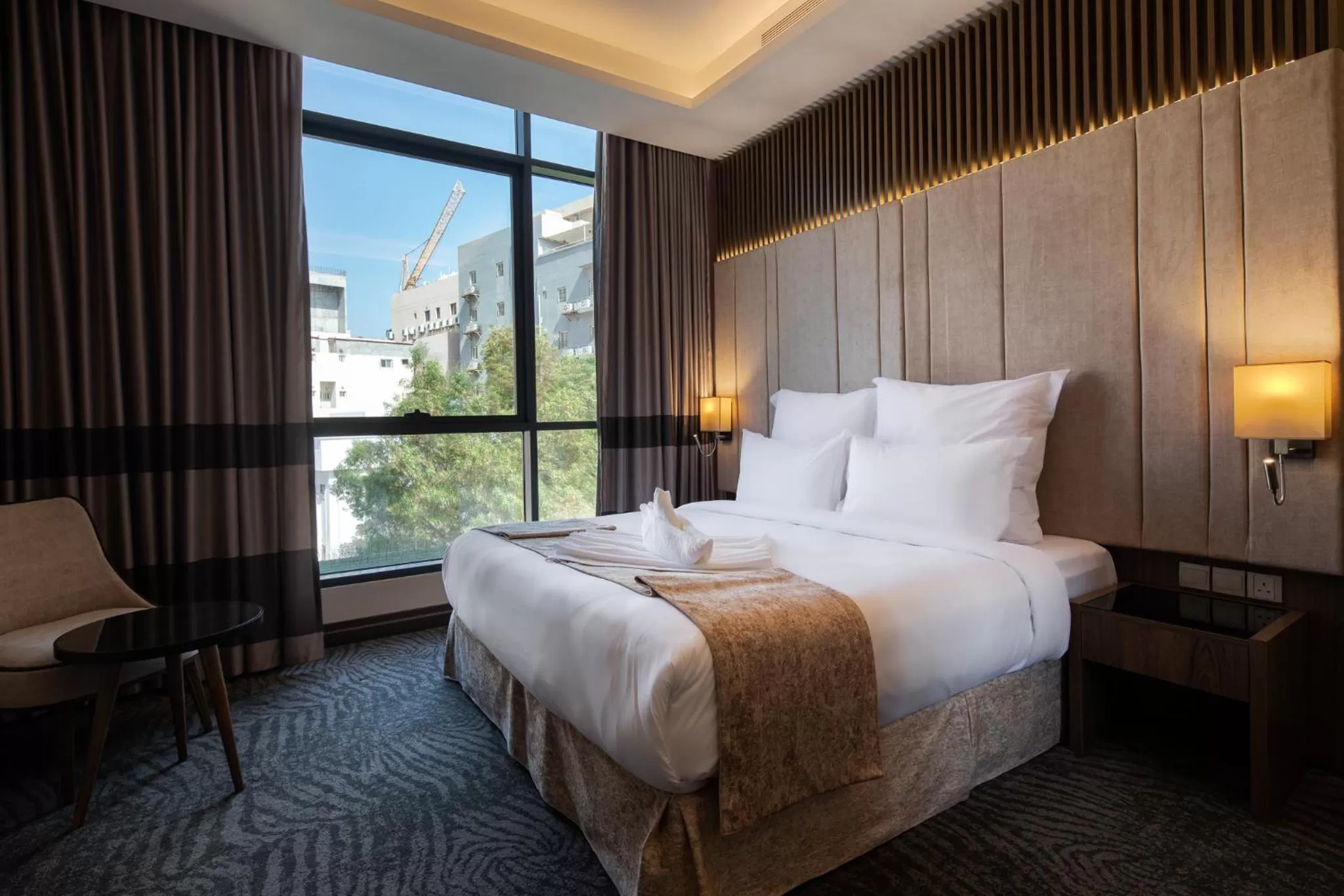 Bedroom, Bed in Gladiolus Hotel