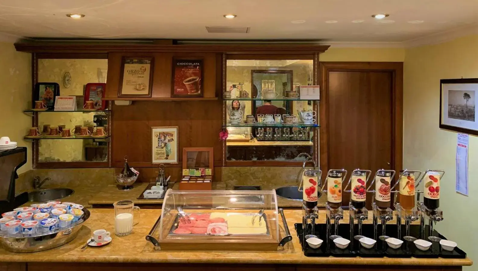 Continental breakfast in Stromboli Hotel