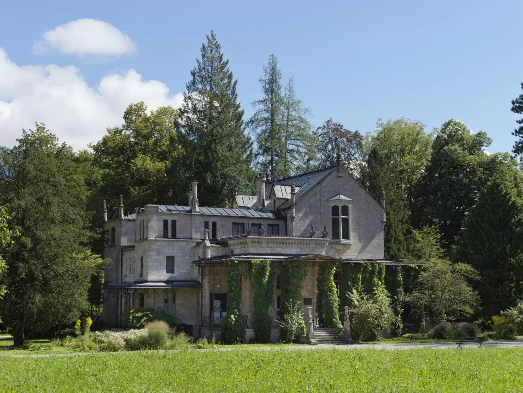 Nearby landmark, Property Building in Hotel Goldener Ochs