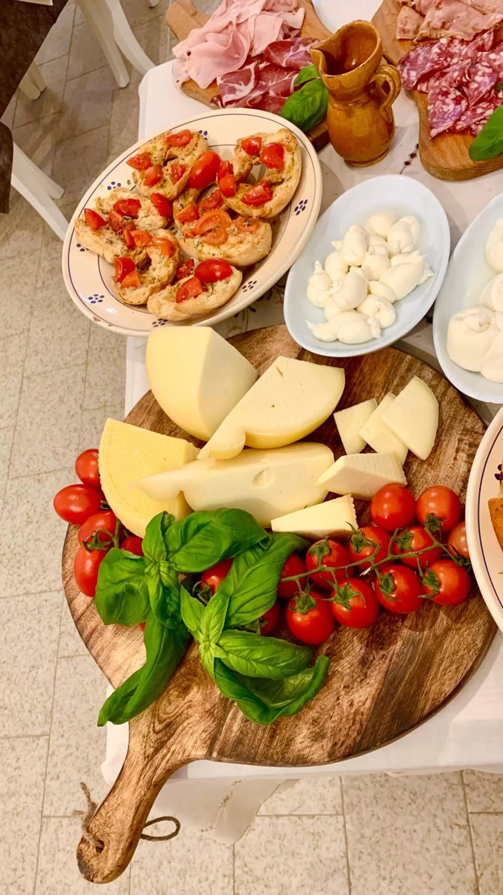 Food and drinks in B&B Villa Maggi