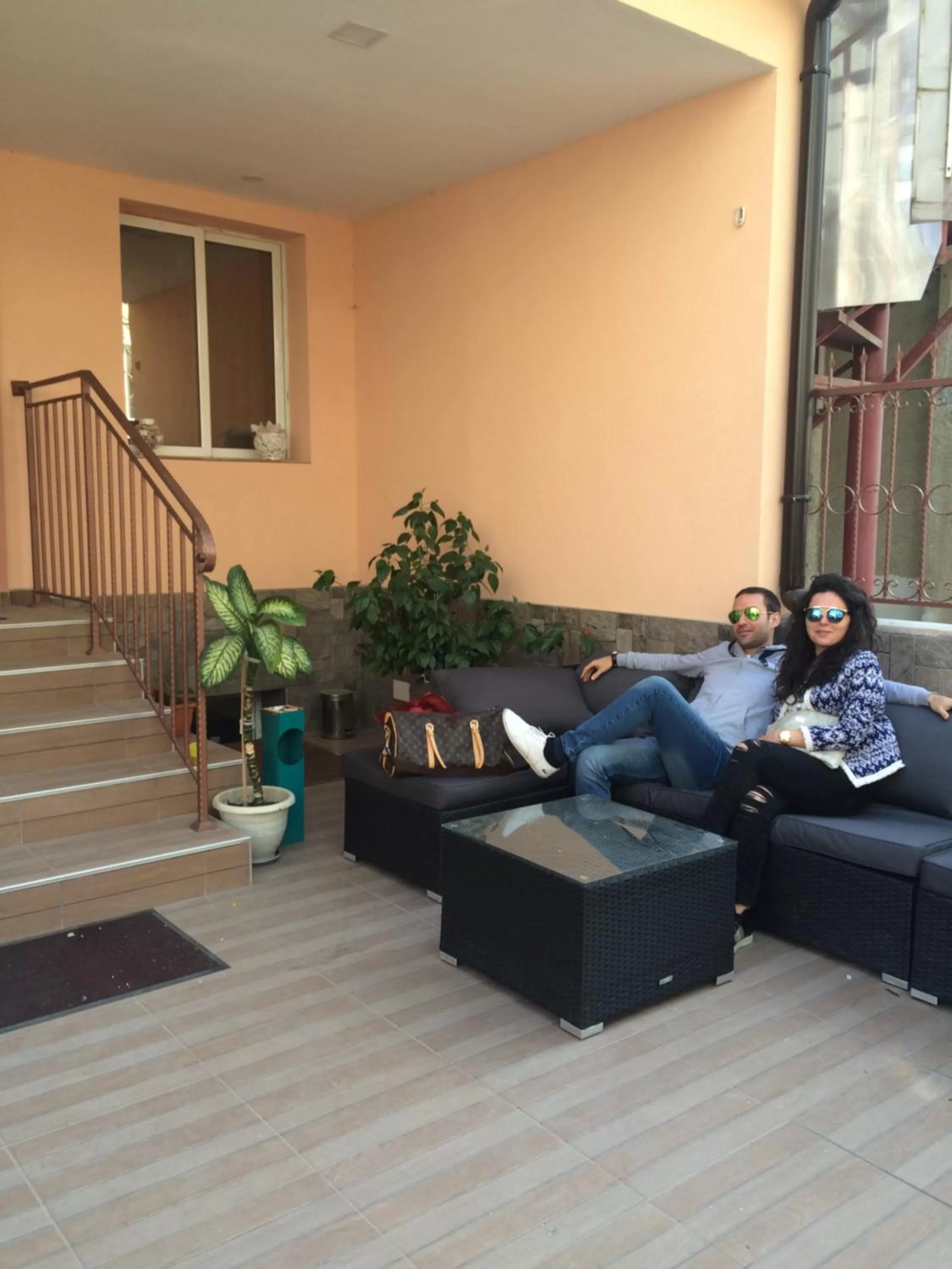 Property building in White Rose Guest Rooms