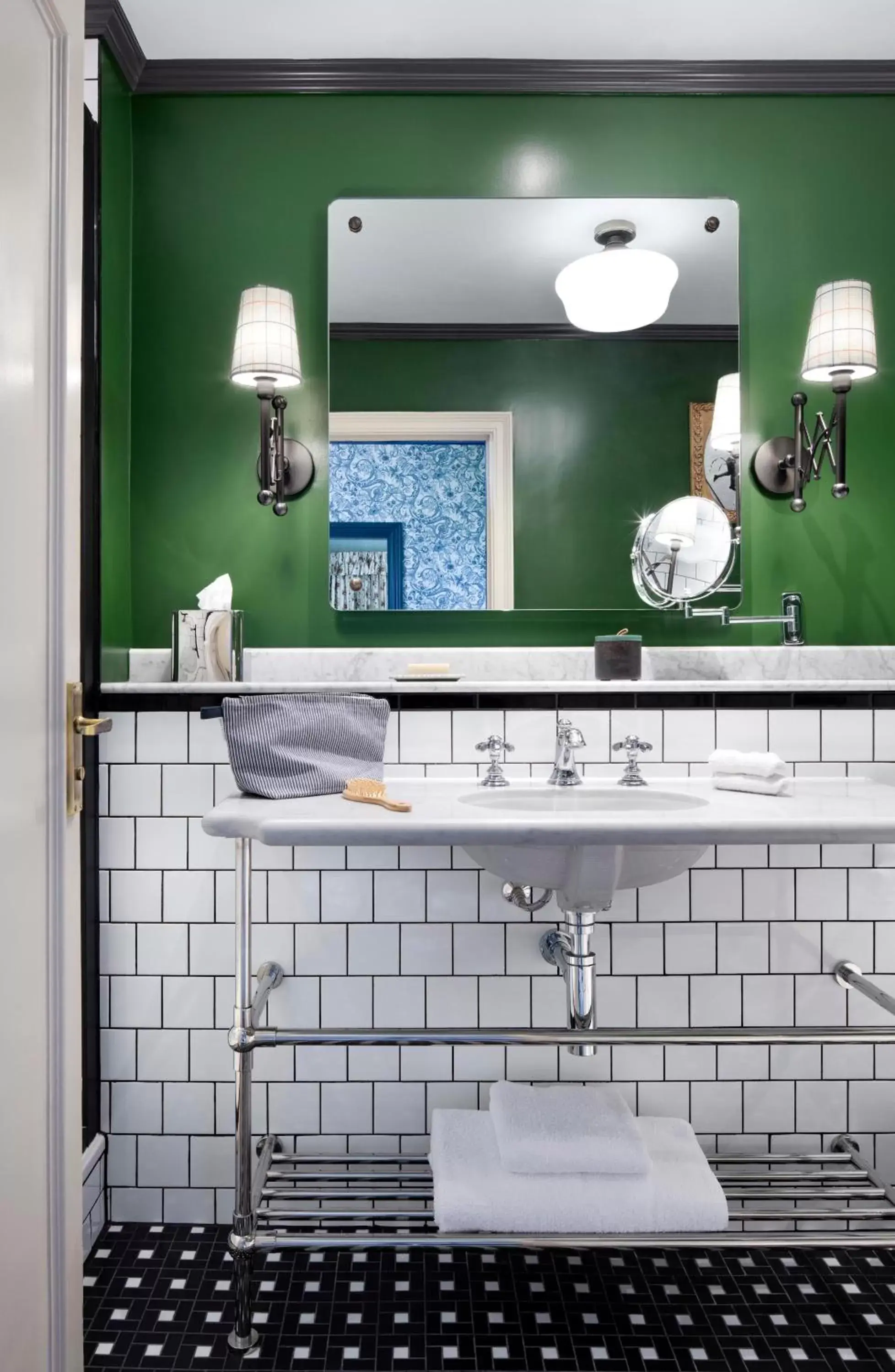 Bathroom in The Randolph Hotel, by Graduate Hotels