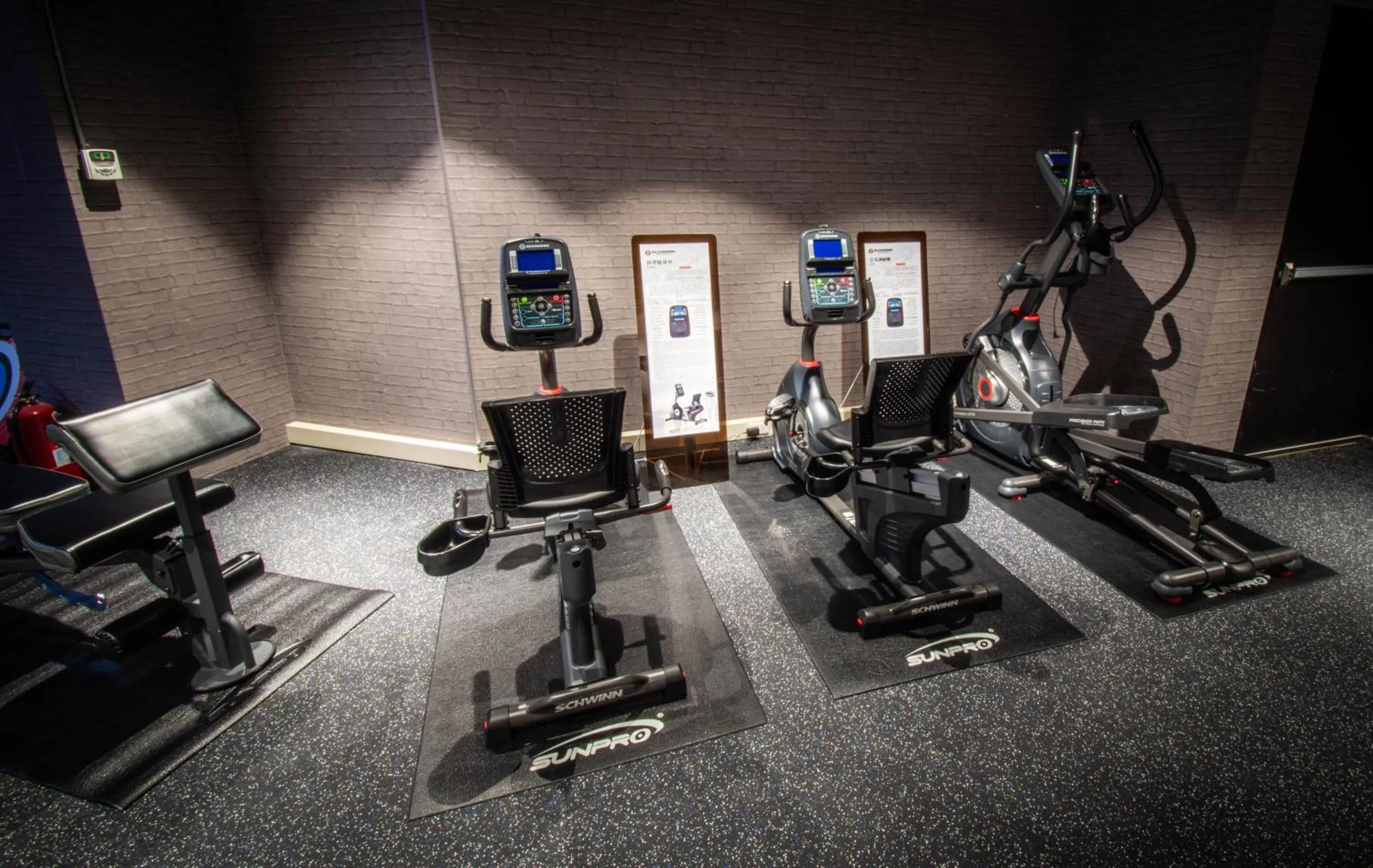 Fitness centre/facilities in Golden Tulip FAB Hotel New Taipei