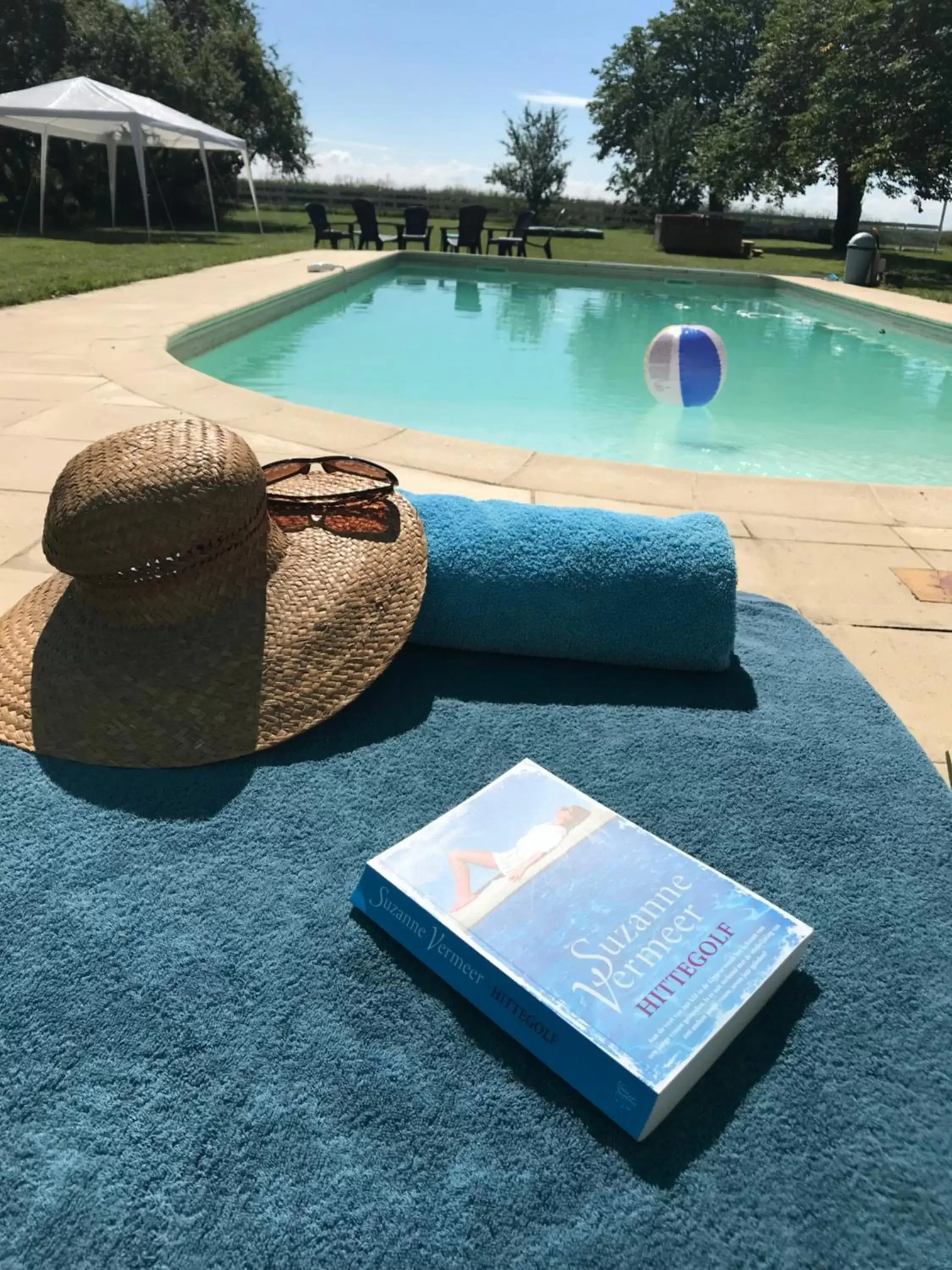 Swimming Pool in Residence La Salamandre