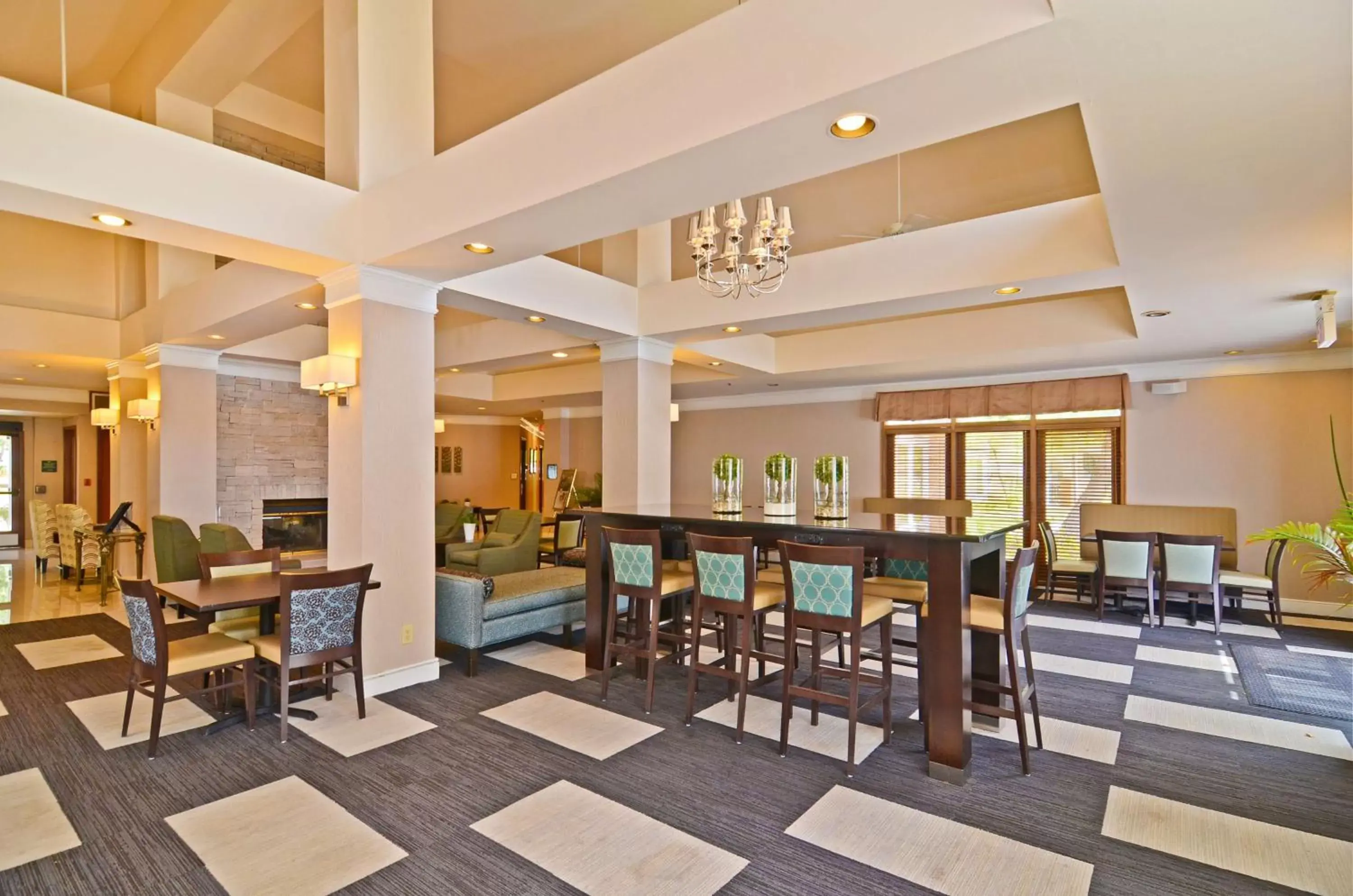 Lobby or reception, Restaurant/Places to Eat in Homewood Suites by Hilton Chicago - Schaumburg