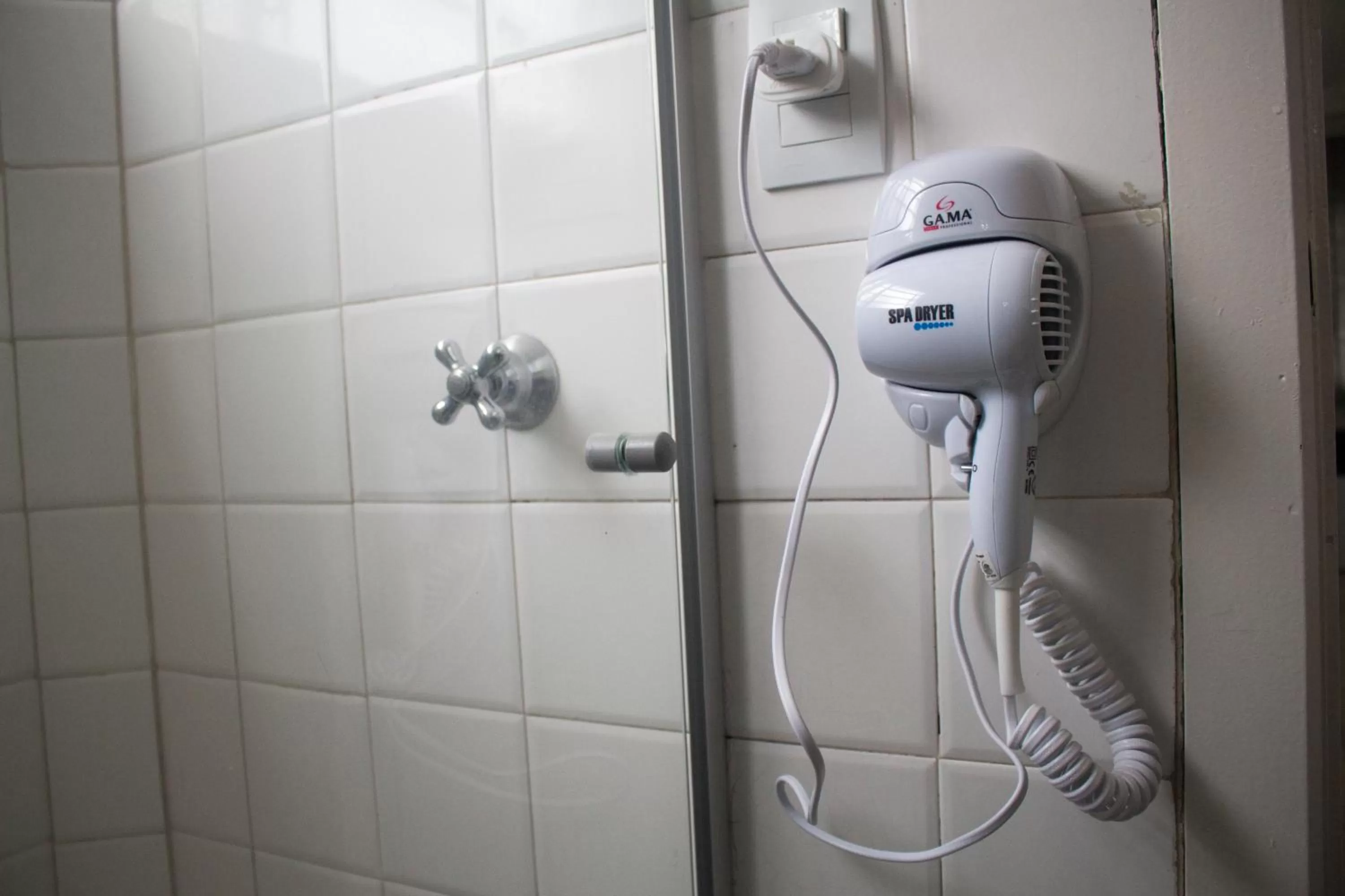 Bathroom in Hotel Dois Irmãos