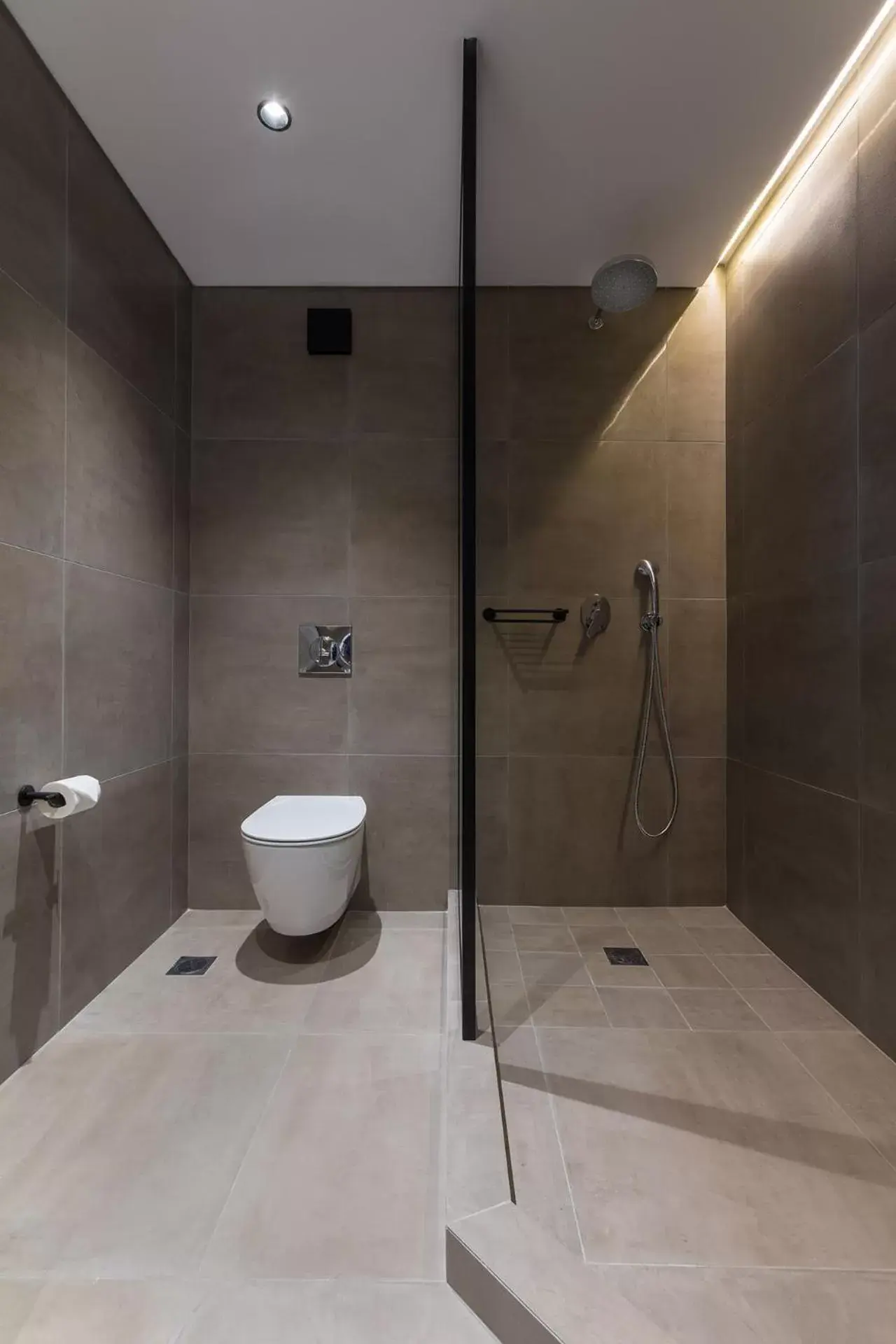 Shower, Bathroom in Klepsydra Urban Suites