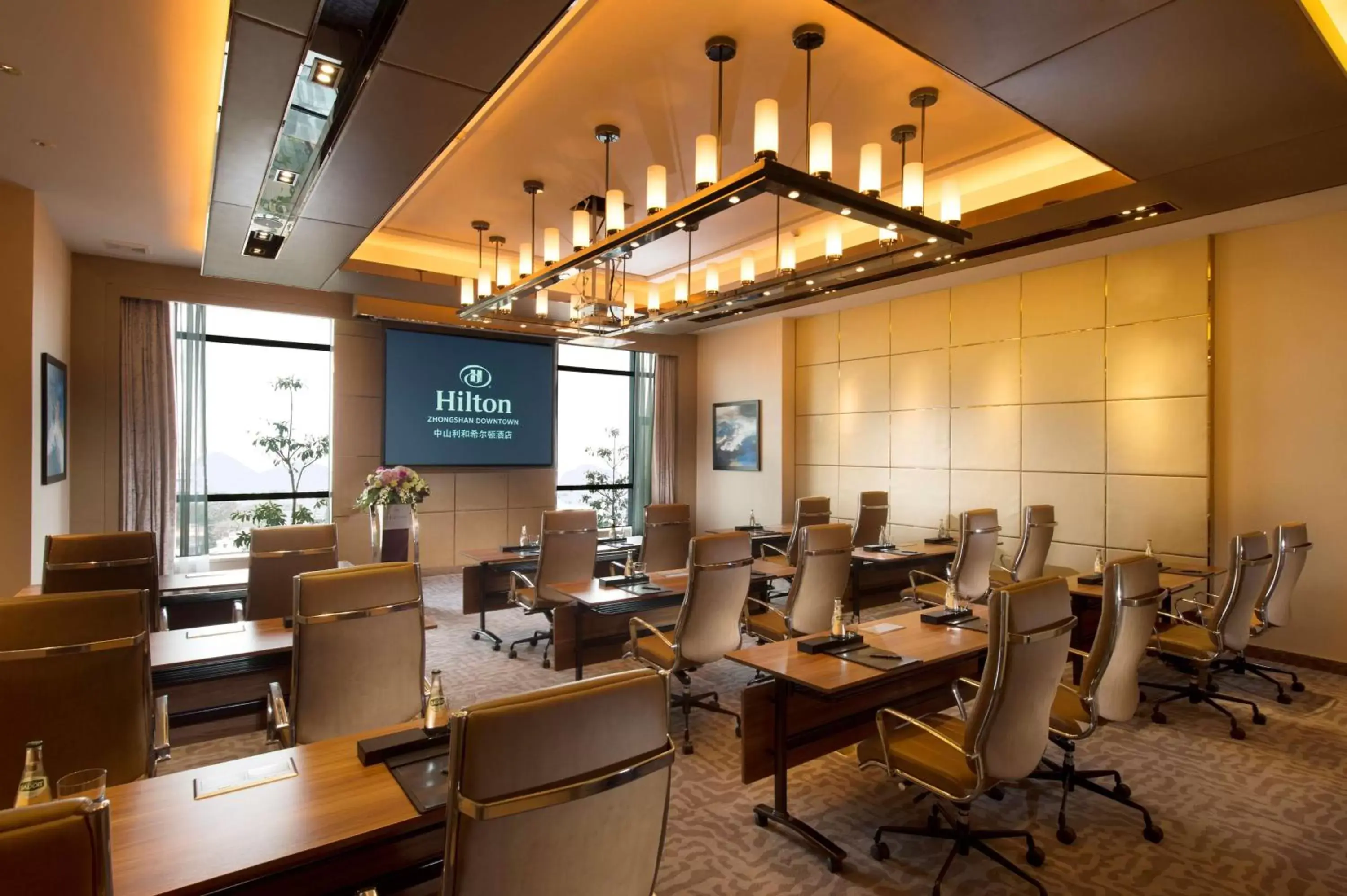 Meeting/conference room in Hilton Zhongshan Downtown