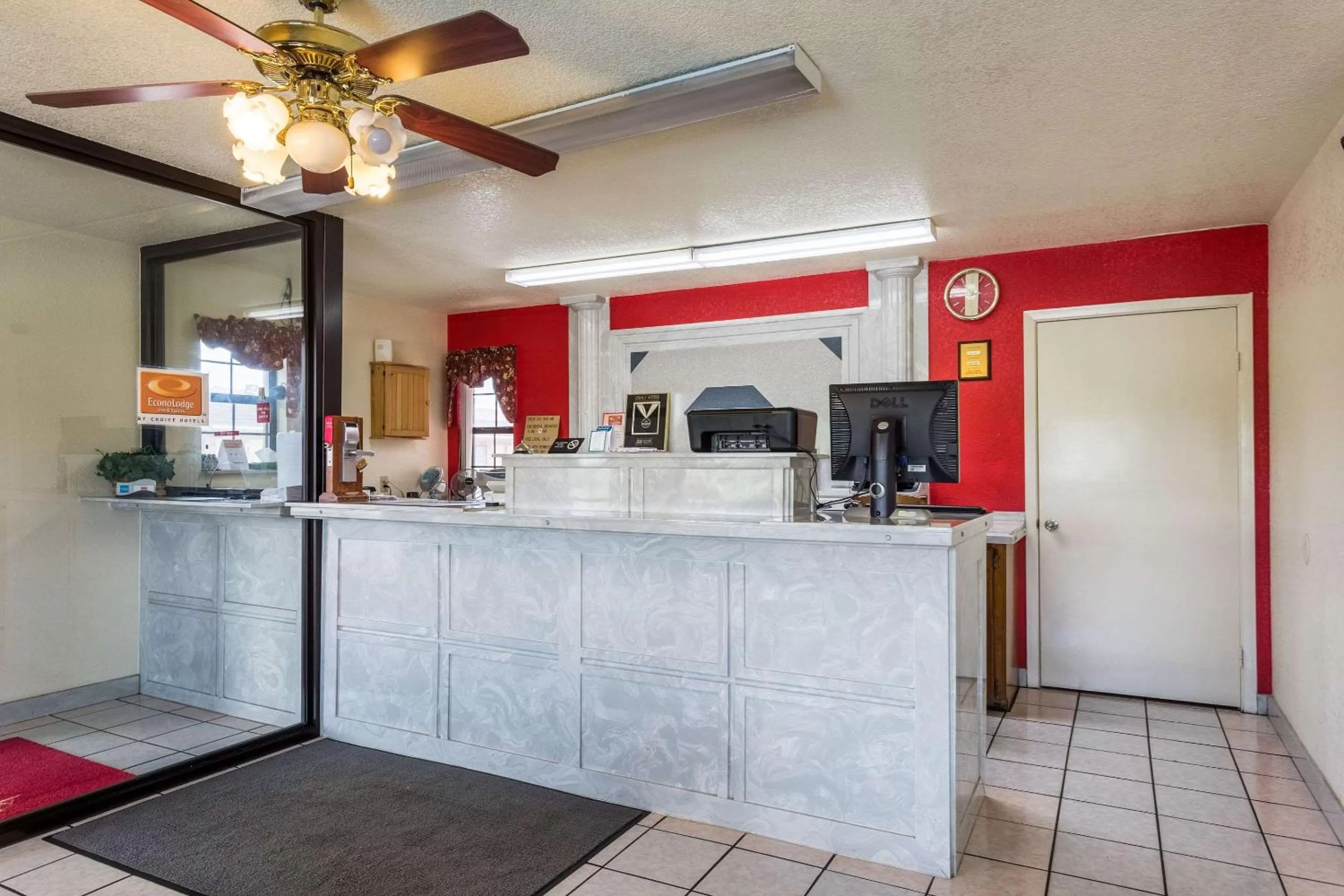 Lobby or reception in Econo Lodge & Suites Brinkley
