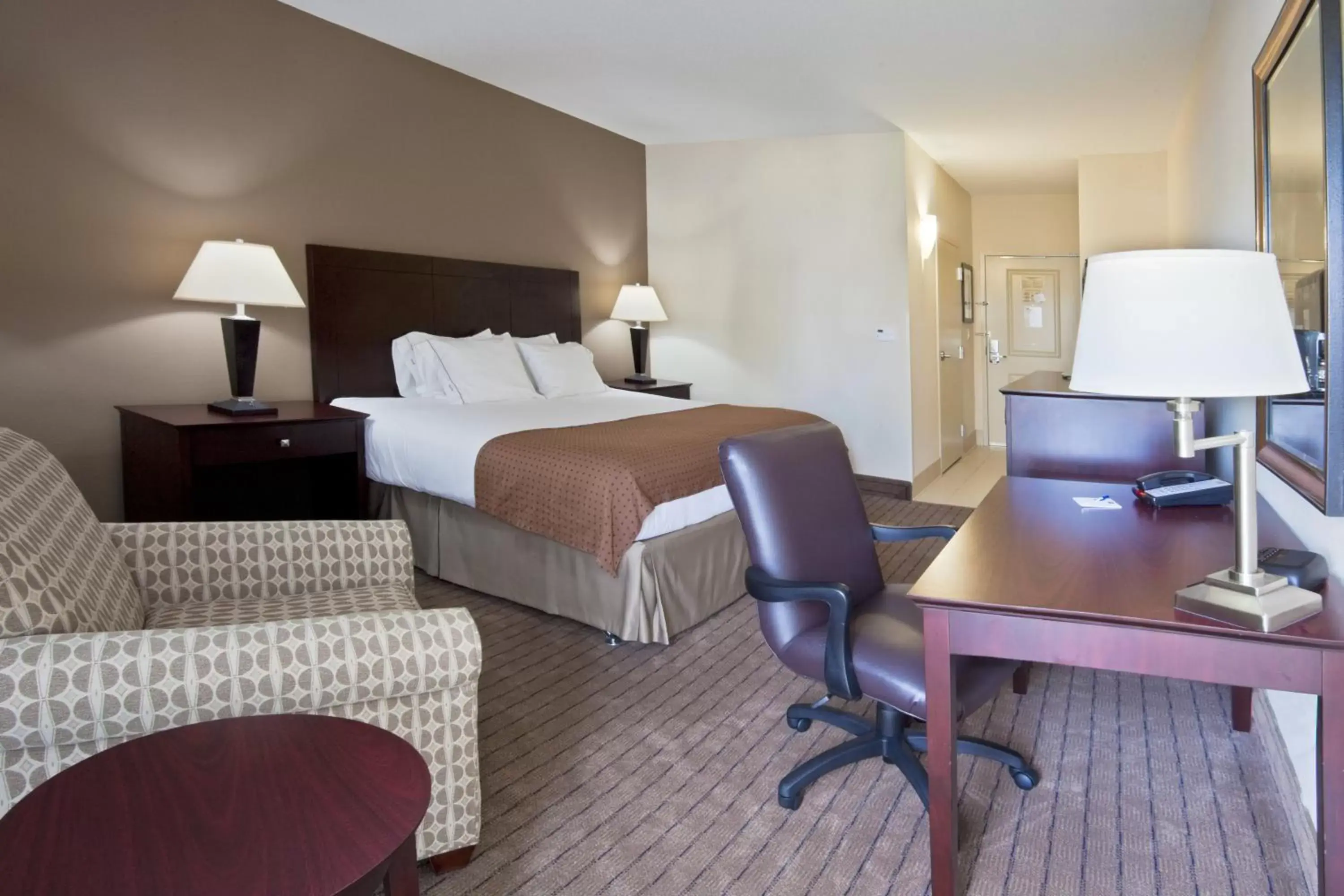 Photo of the whole room in Holiday Inn Express- North Palm Beach and IHG Hotel