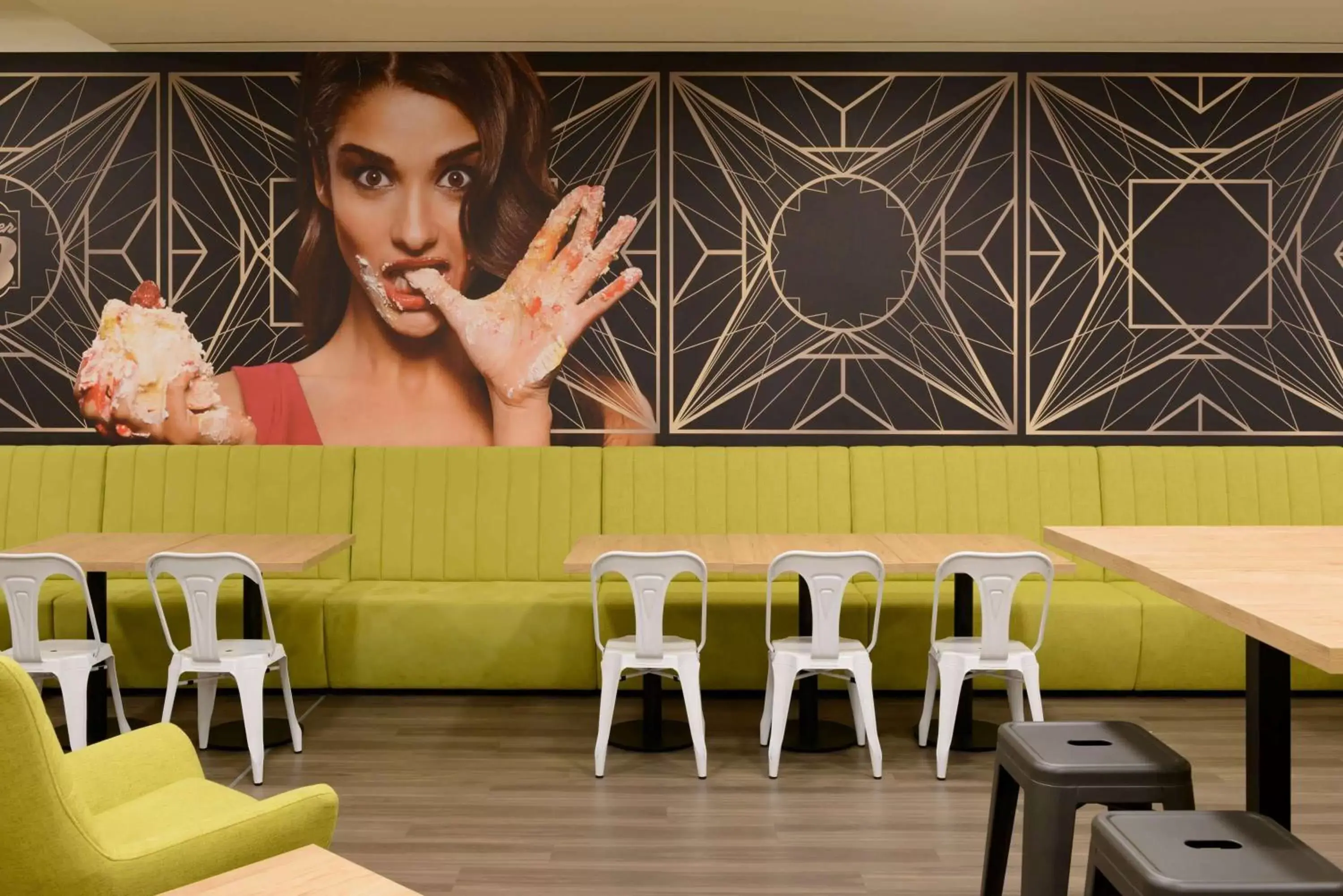 Restaurant/places to eat in Super 8 by Wyndham Augsburg Restaurant/places to eat in Super 8 by Wyndham Augsburg