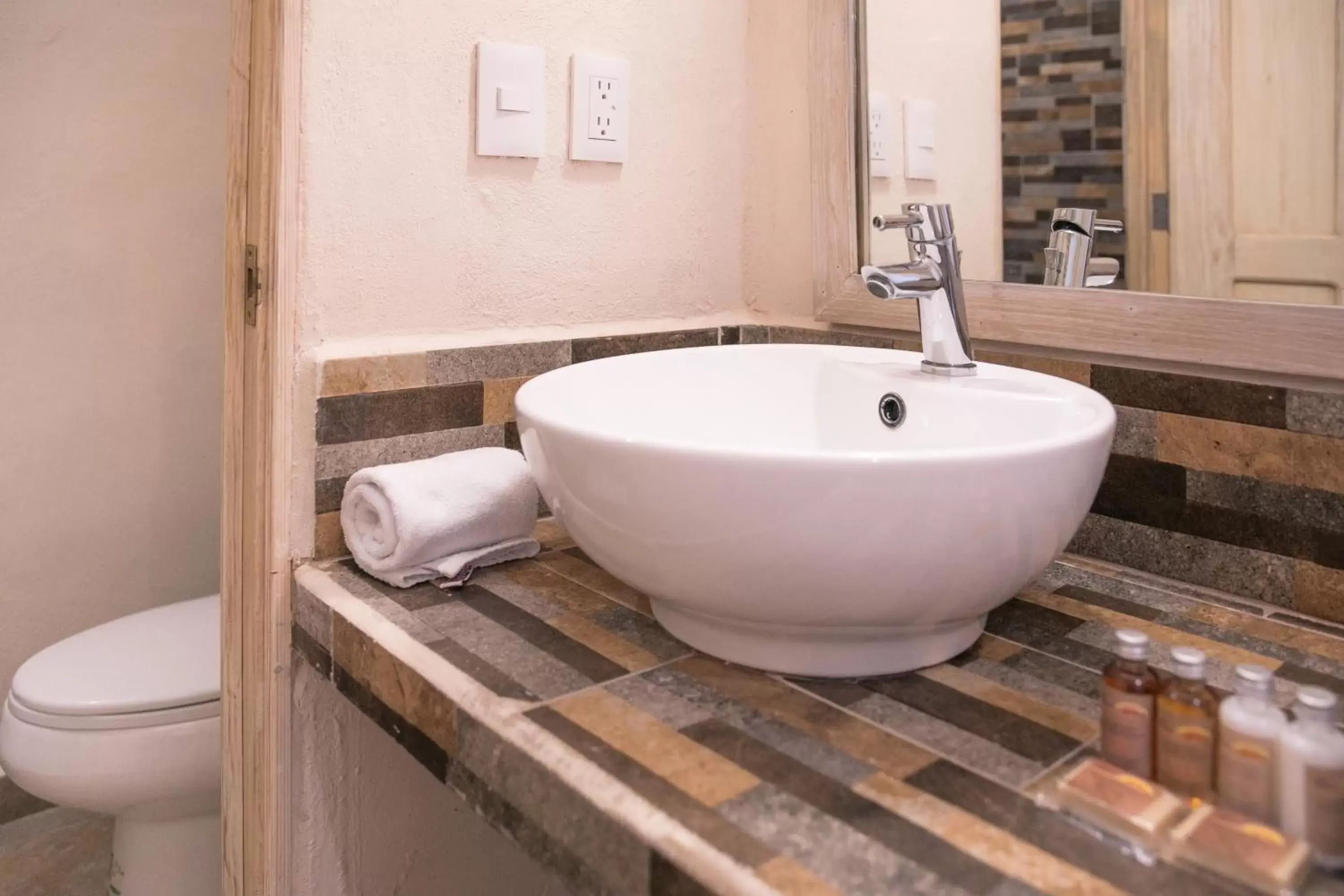 Shower in Hotel Riviera Caribe Maya Shower in Hotel Riviera Caribe Maya