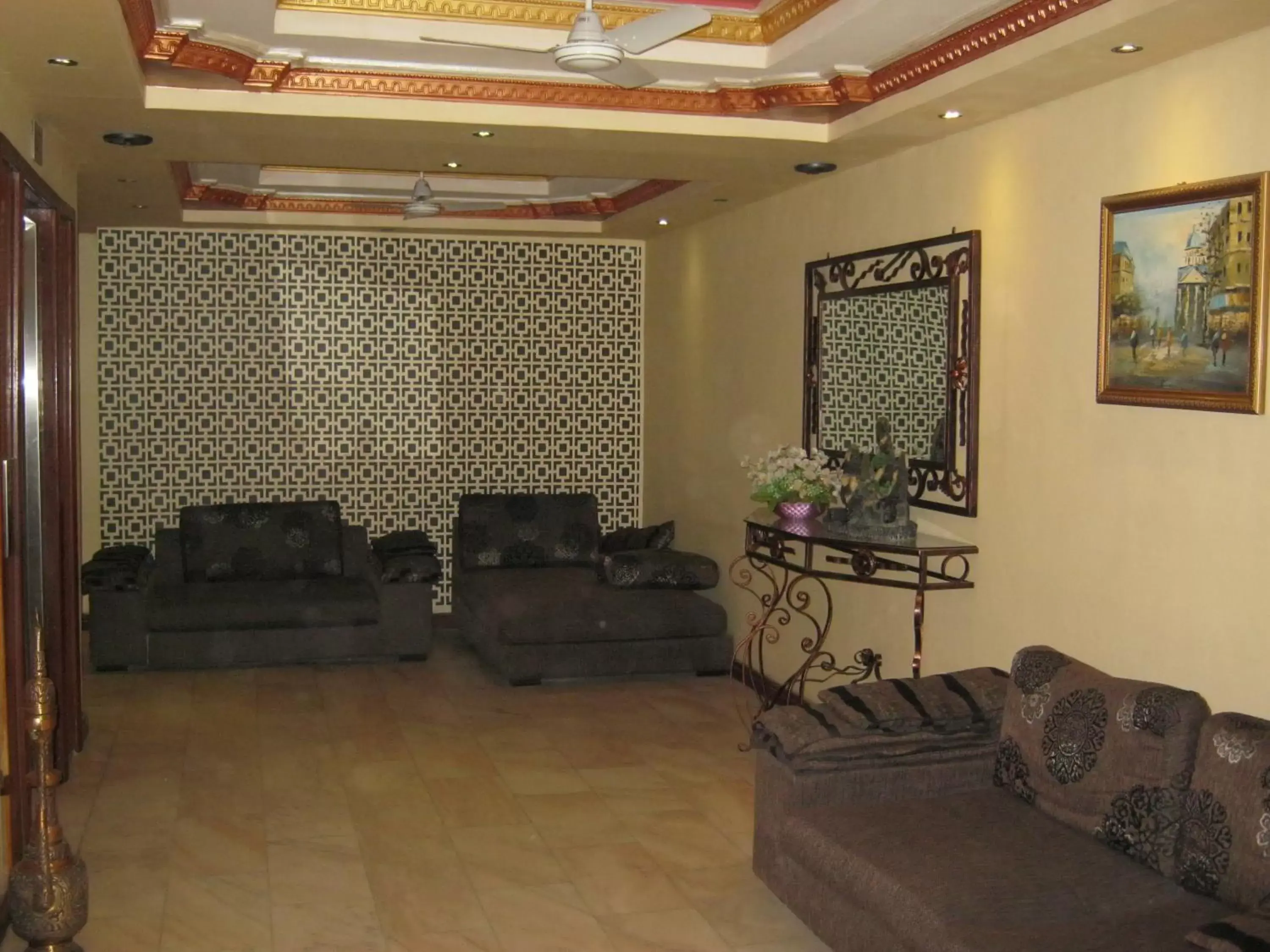 Lobby/Reception in Iris Hotel Dar Es Salaam