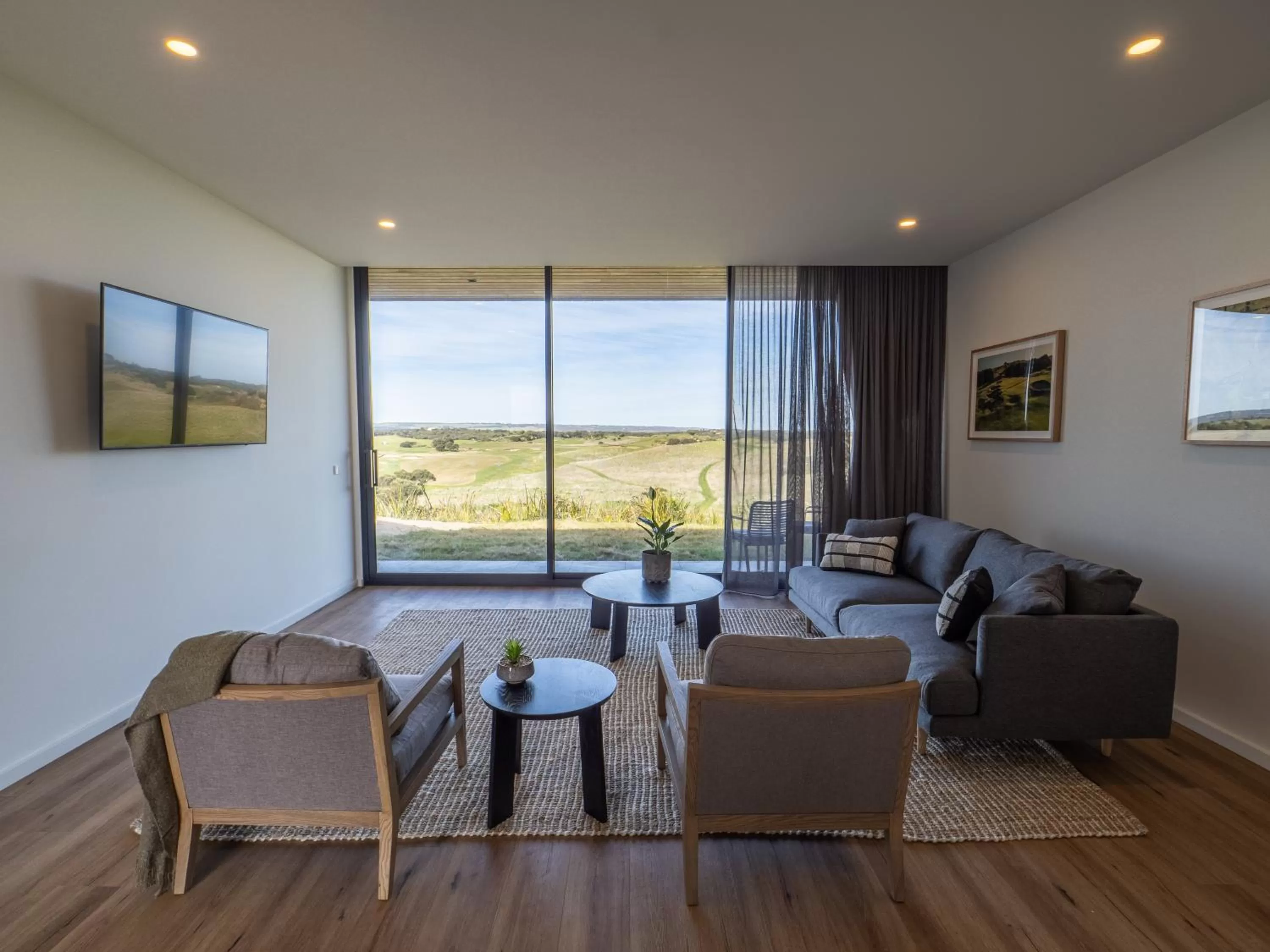Living room in Links Lodge at The Dunes