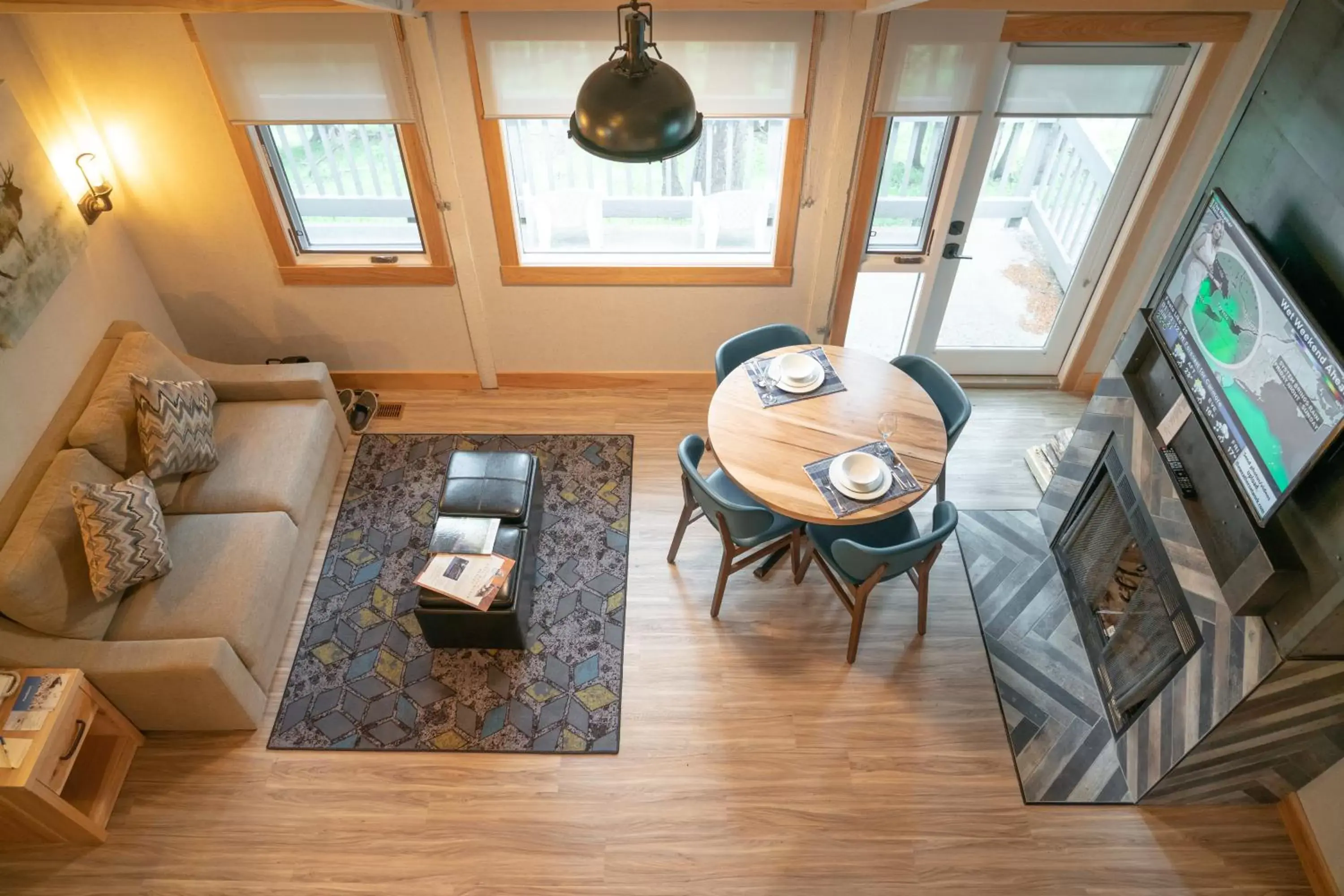 Living room in Tunnel Mountain Resort