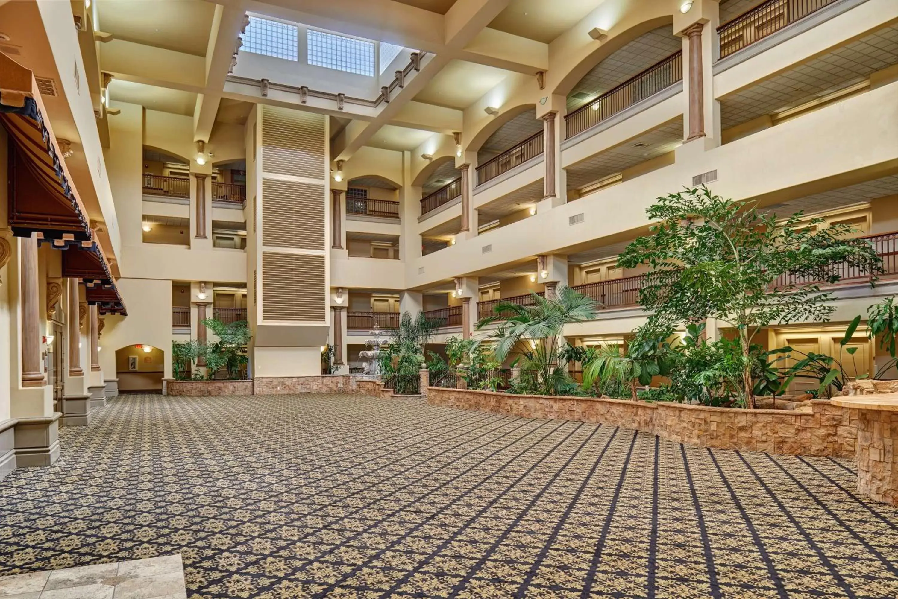 Solarium in Radisson Hotel El Paso Airport