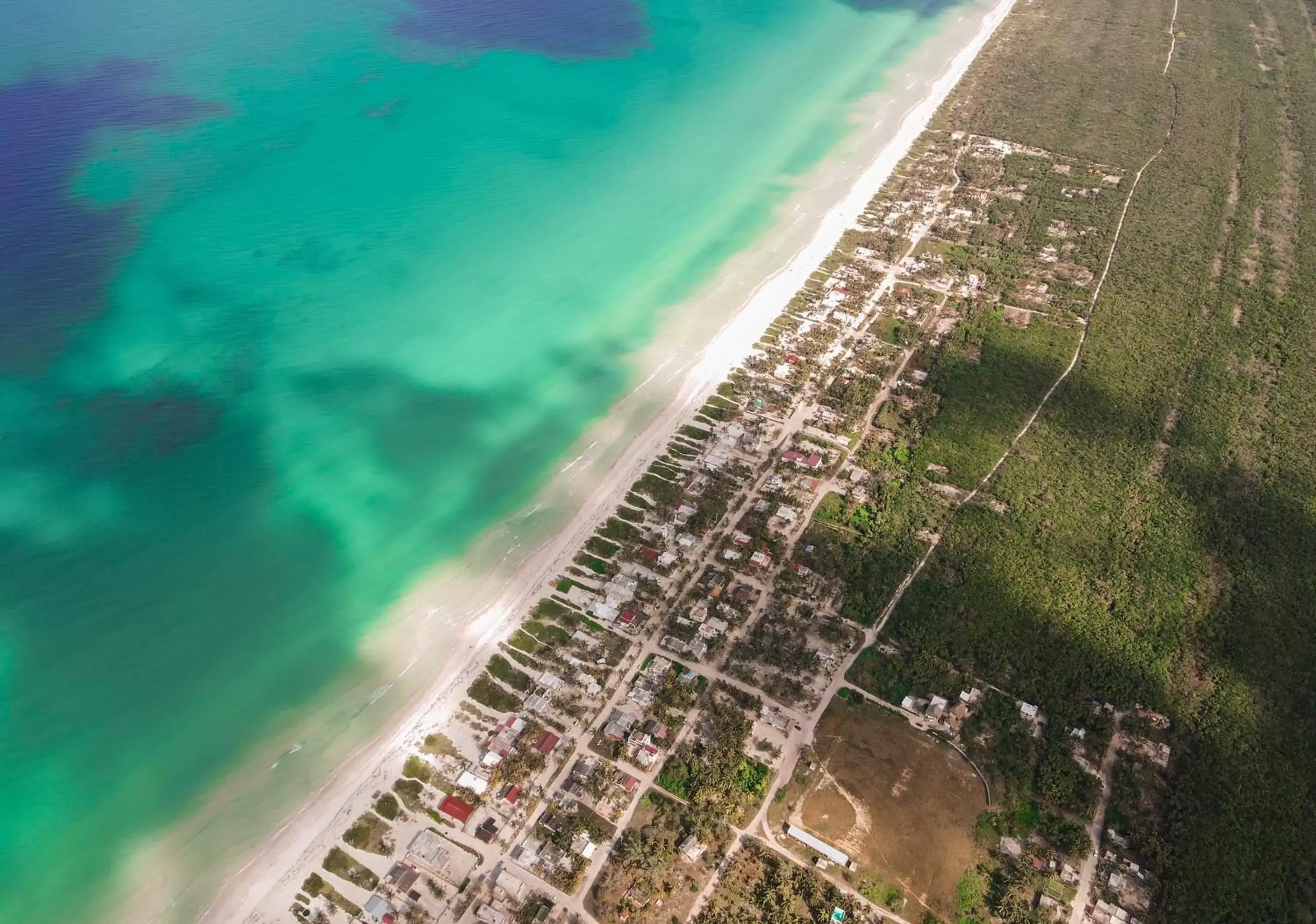 Beach, Bird's-eye View in Casa Colibrí El Cuyo