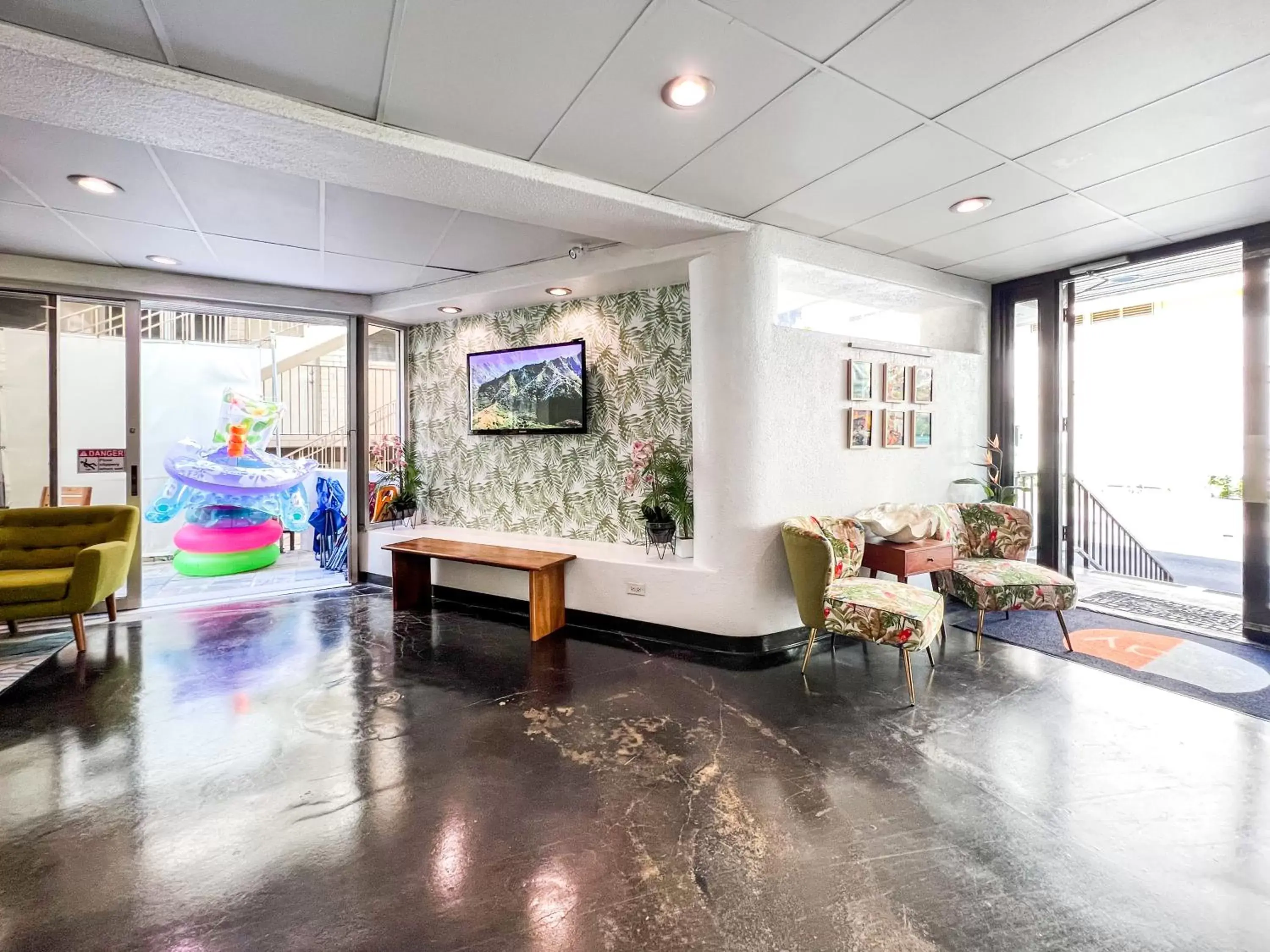 Lobby or reception in Stay Hotel Waikiki