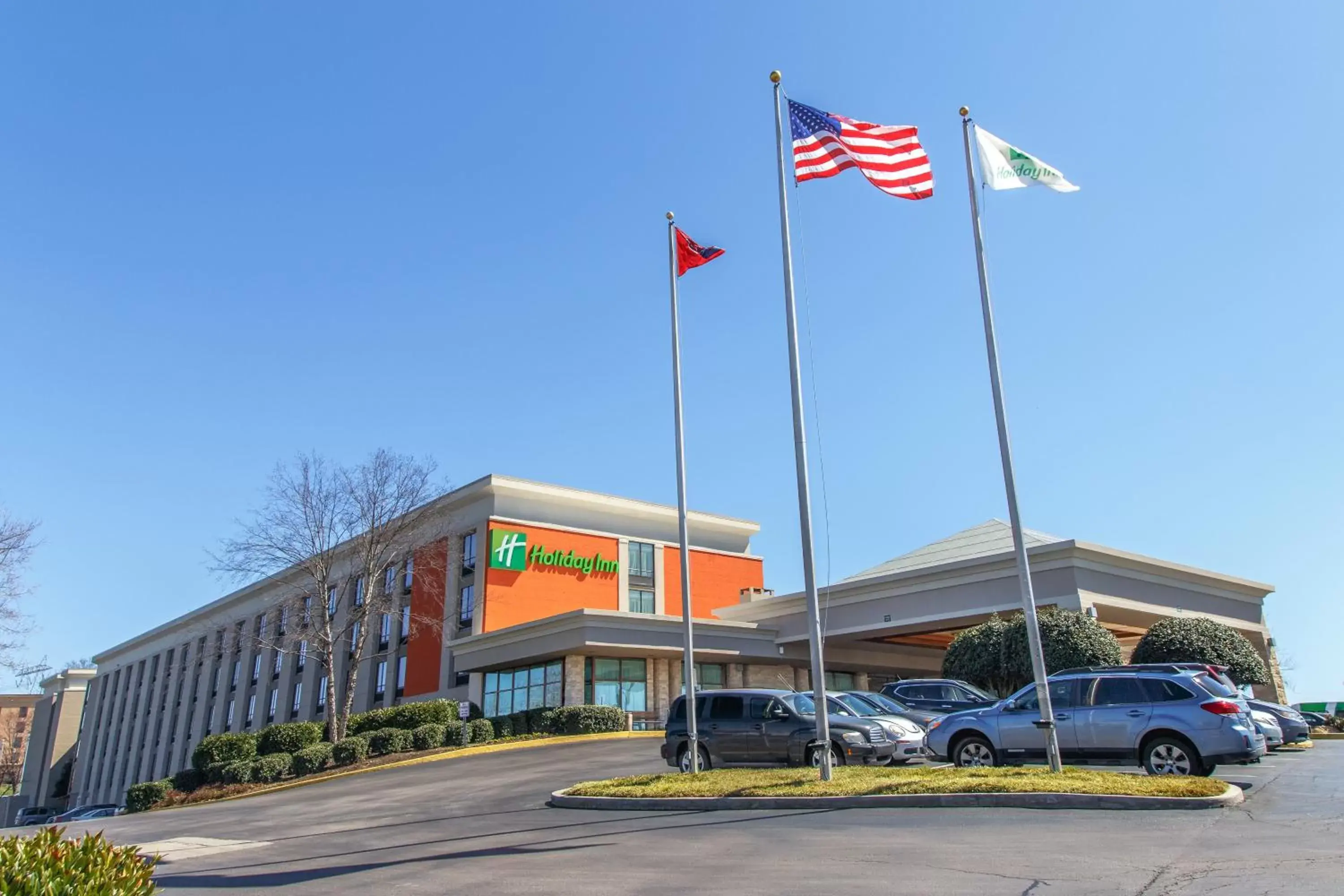 Property Building in Holiday Inn Knoxville West - Cedar Bluff, an IHG Hotel