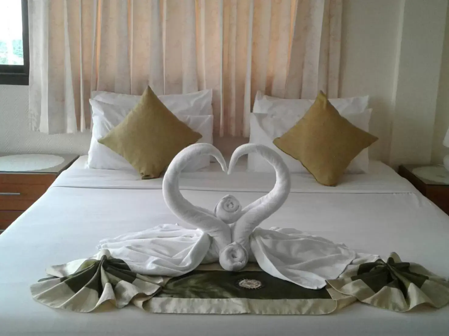 Bed in Seaview Sriracha Hotel