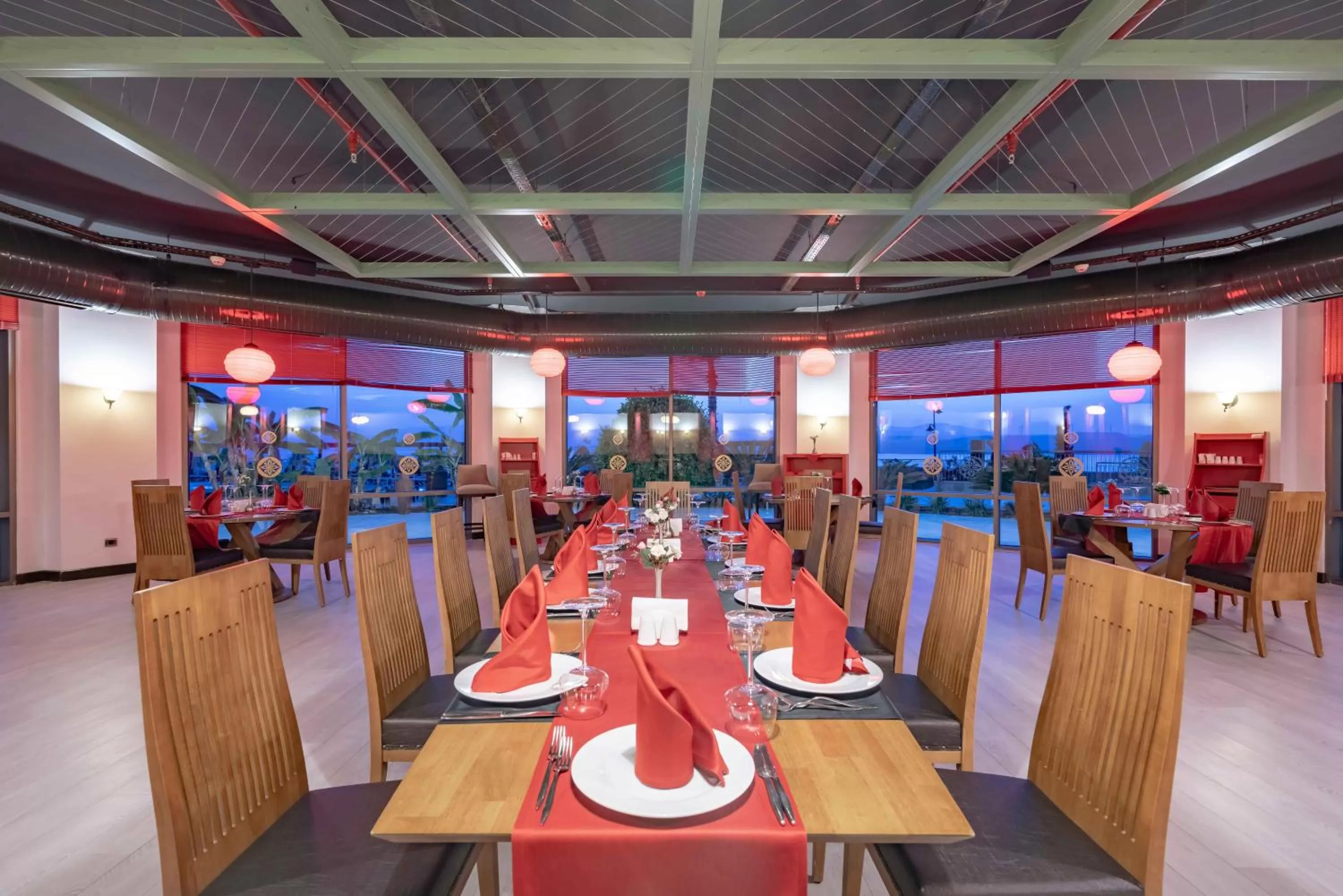 Restaurant/places to eat in Royal Teos Thermal Resort Clinic & Spa - Halal Hotel