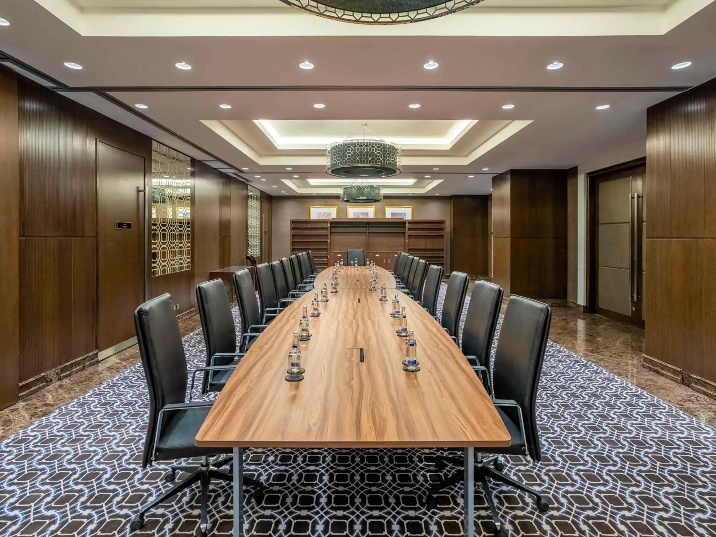 Business facilities in Rixos Marina Abu Dhabi