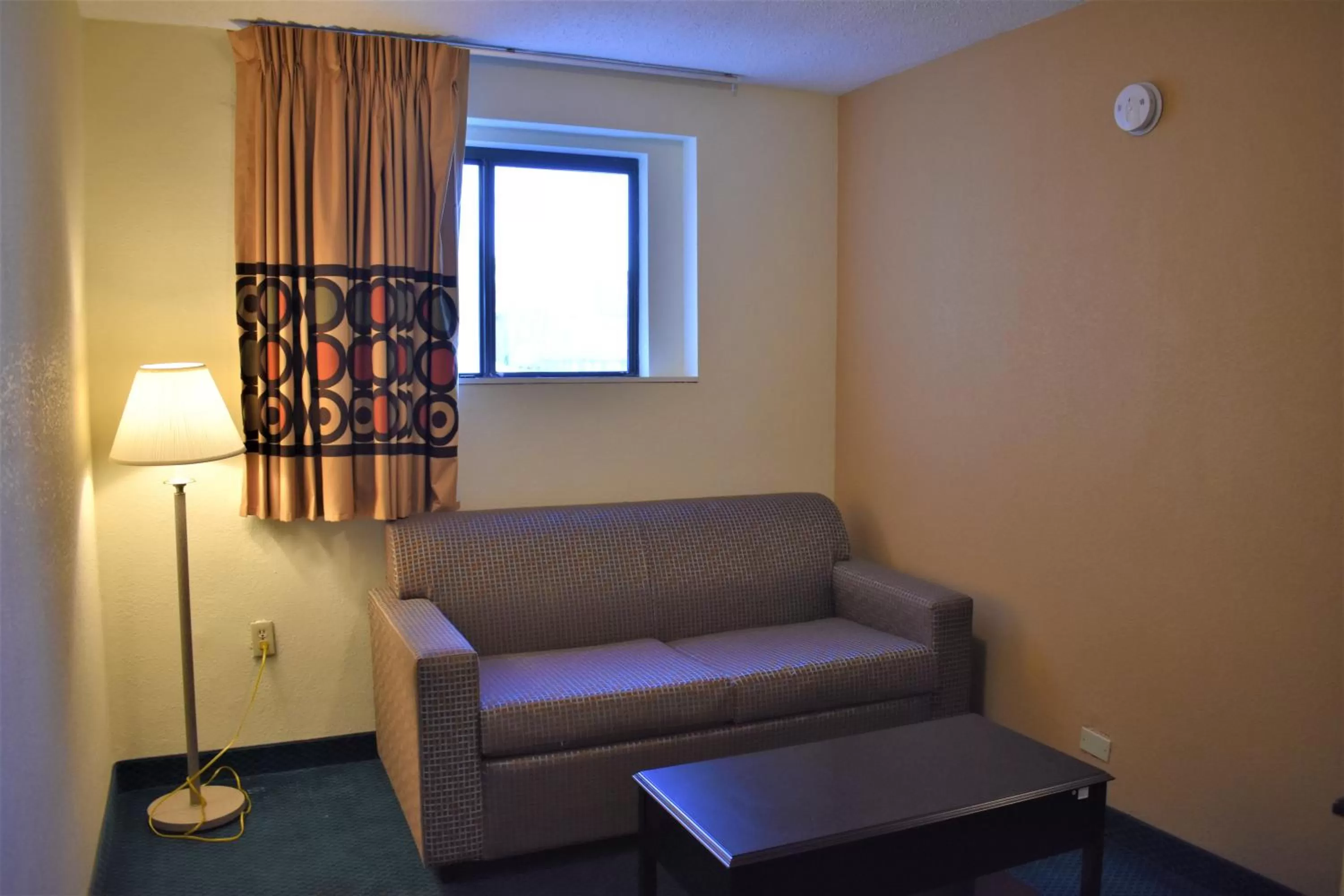 Living room in Super 8 by Wyndham Atlantic City