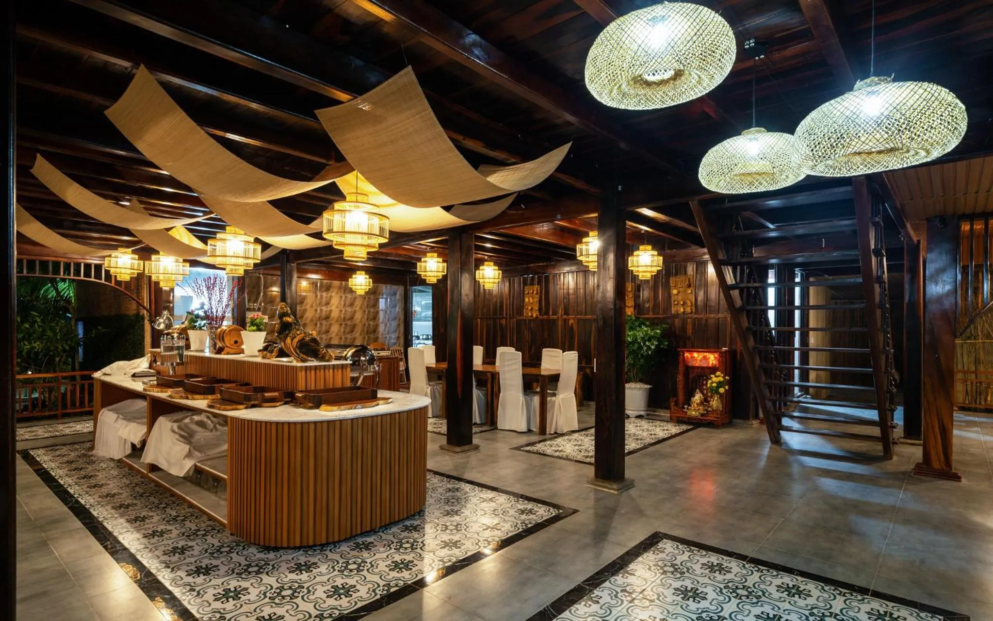 Restaurant/places to eat in Elwood Premier Resort Phu Quoc