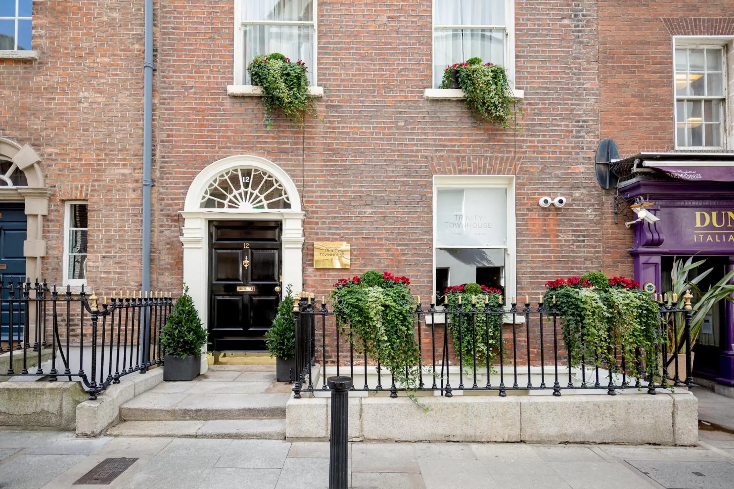 Property building in Trinity Townhouse Hotel