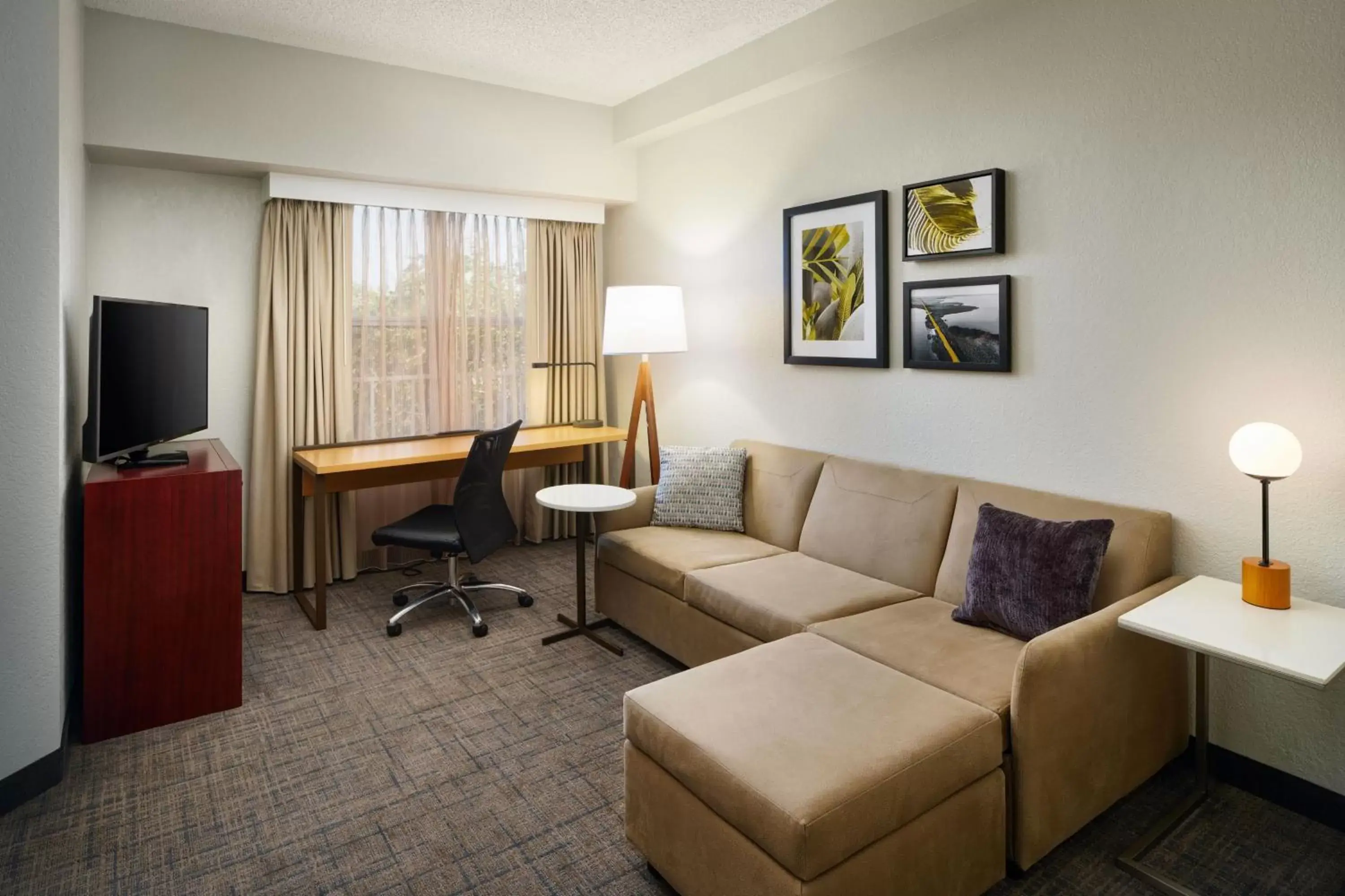 Living room, Seating Area in Residence Inn Fort Lauderdale Plantation