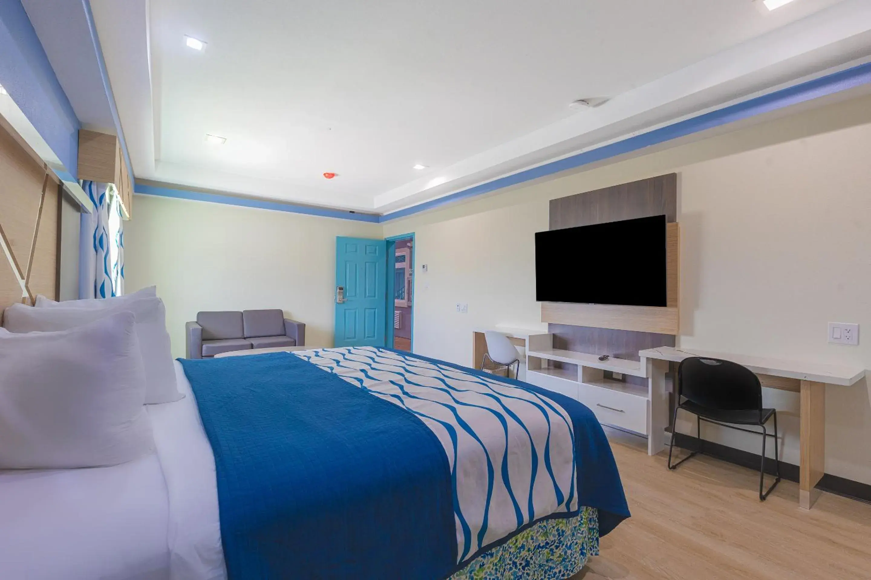 Bedroom, TV/Entertainment Center in La Vyoma Villas, Westpark Hwy 6