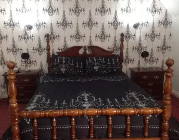 Bed in The Bell Hotel