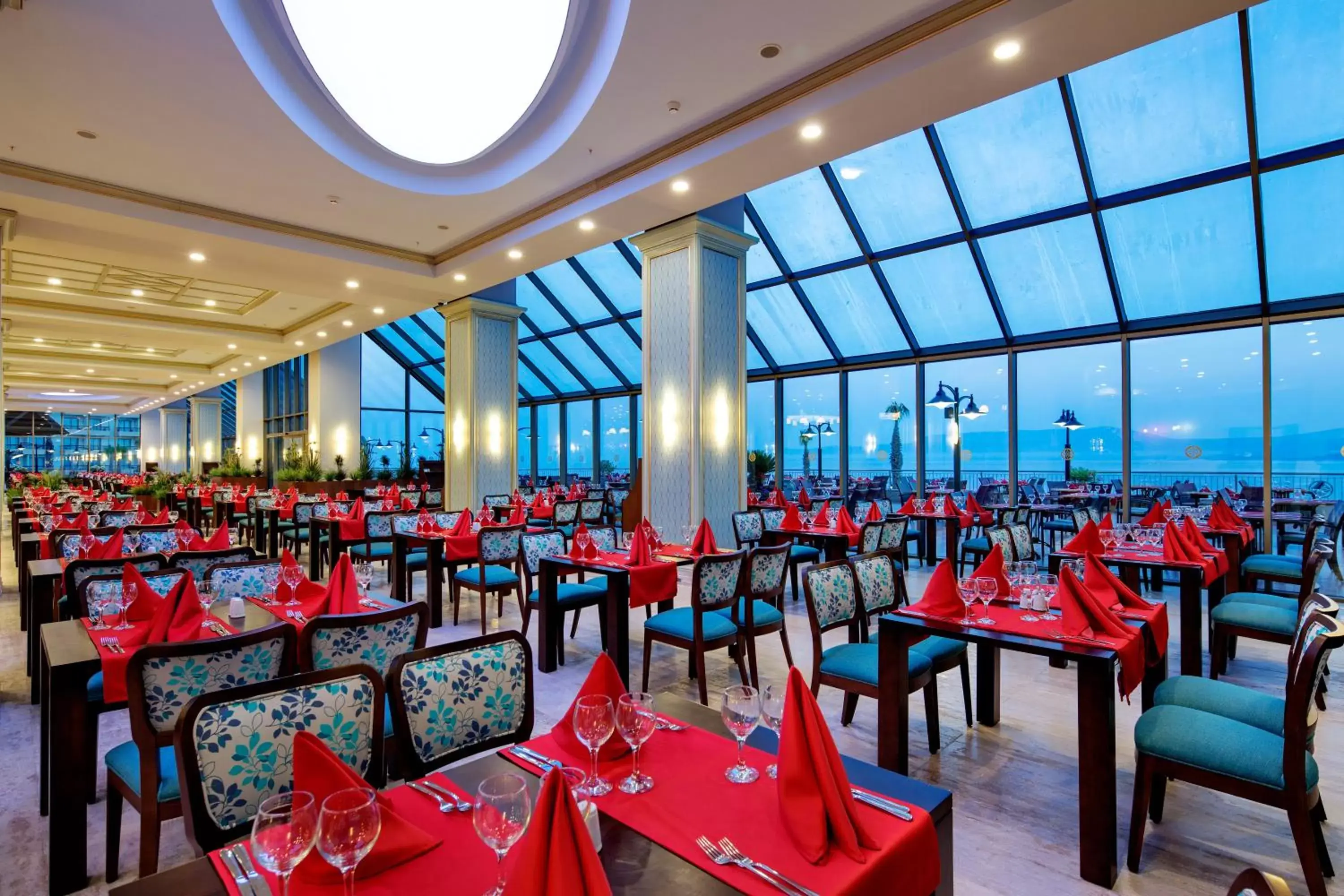 Restaurant/places to eat in Royal Teos Thermal Resort Clinic & Spa - Halal Hotel Restaurant/places to eat in Royal Teos Thermal Resort Clinic & Spa - Halal Hotel