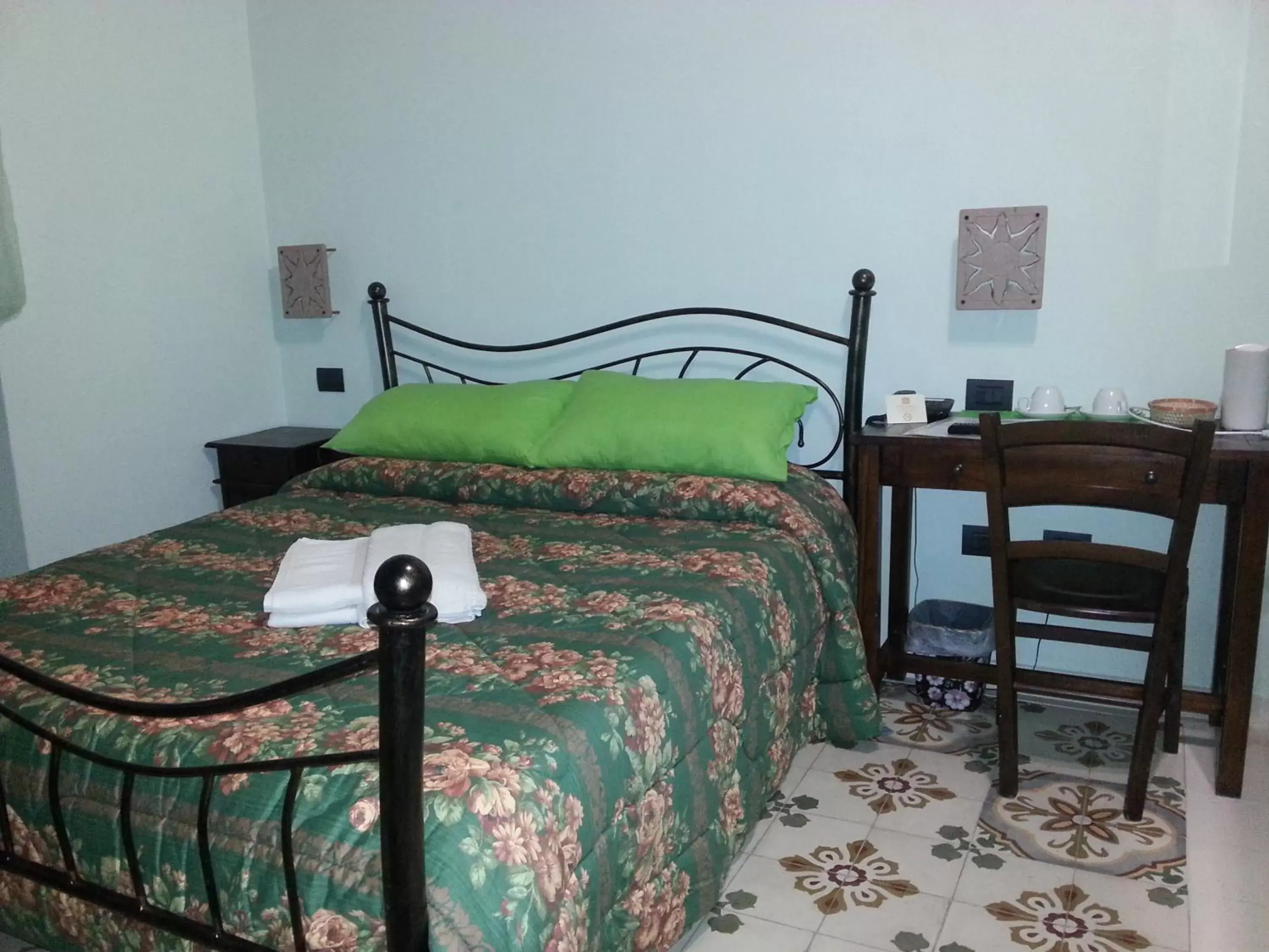 Photo of the whole room, Bed in La Corte di Lucina